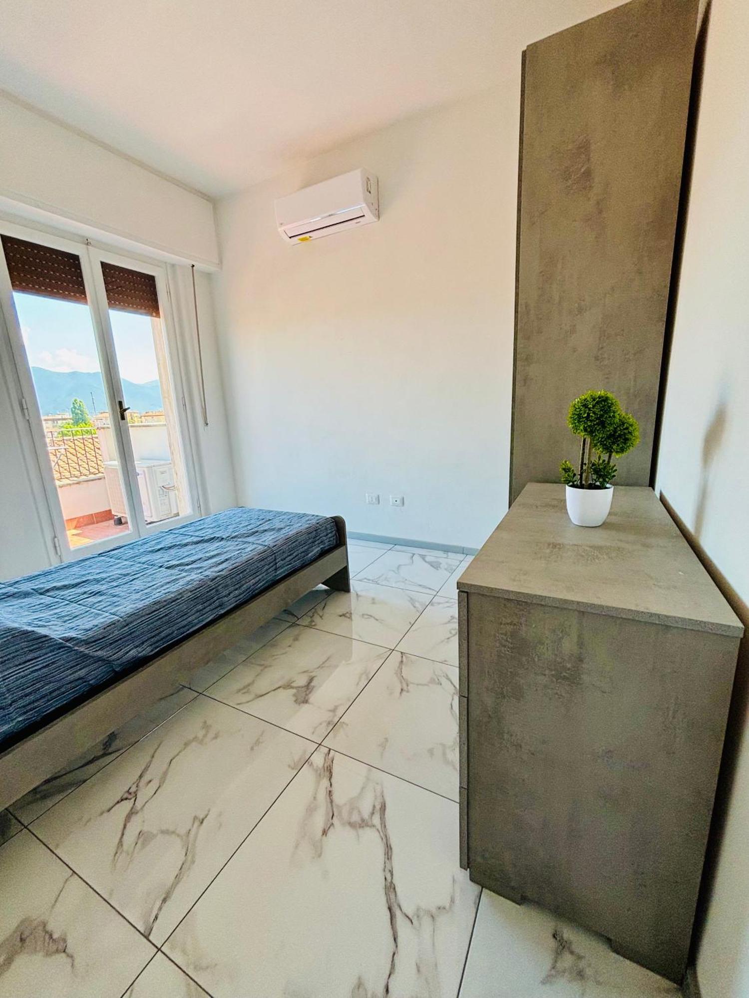 Appartamento Attico Terrazza Vista Panoramica Lungarni Pisani Pisa