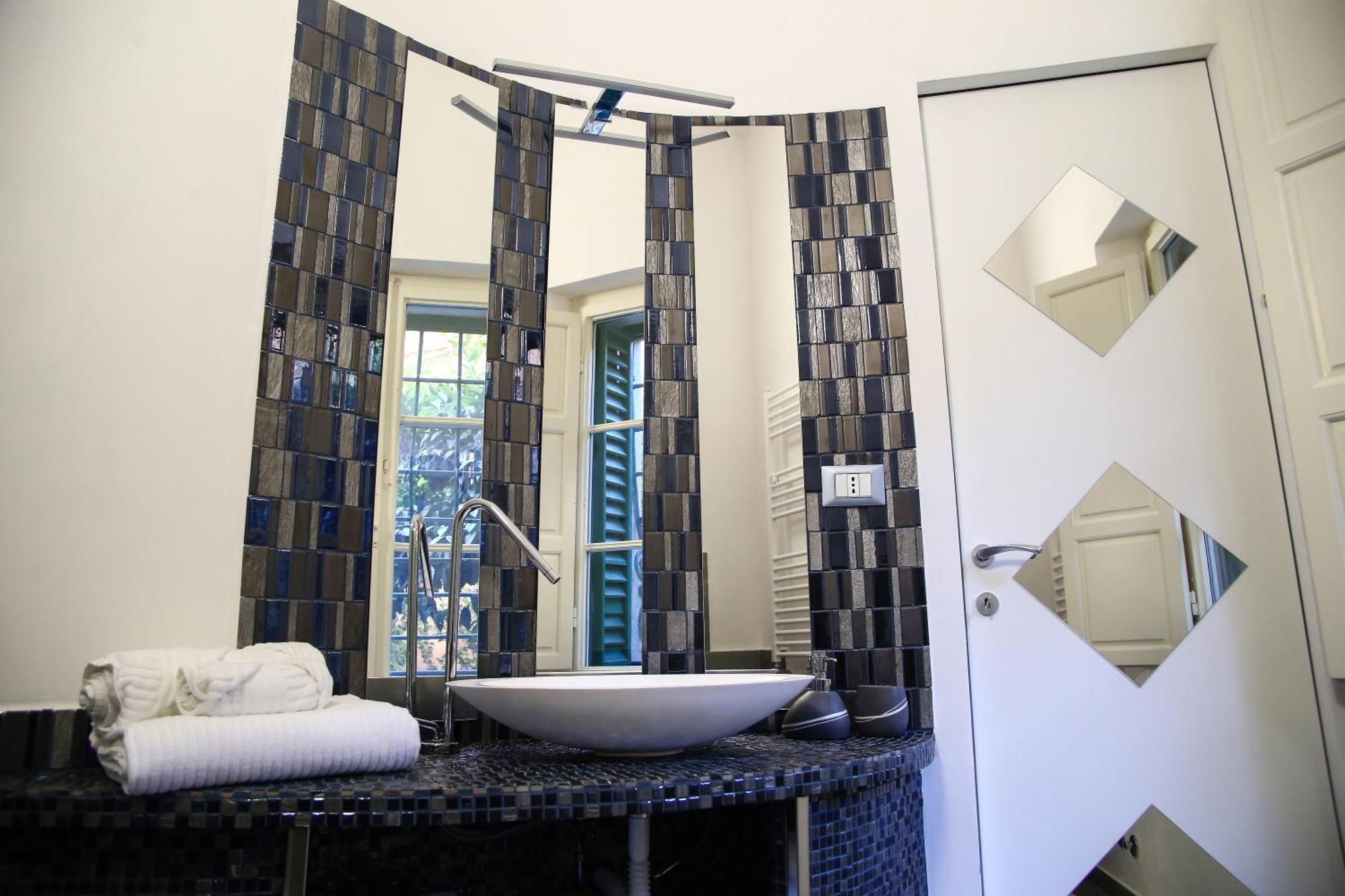 Victoria Secret Garden Guest house *