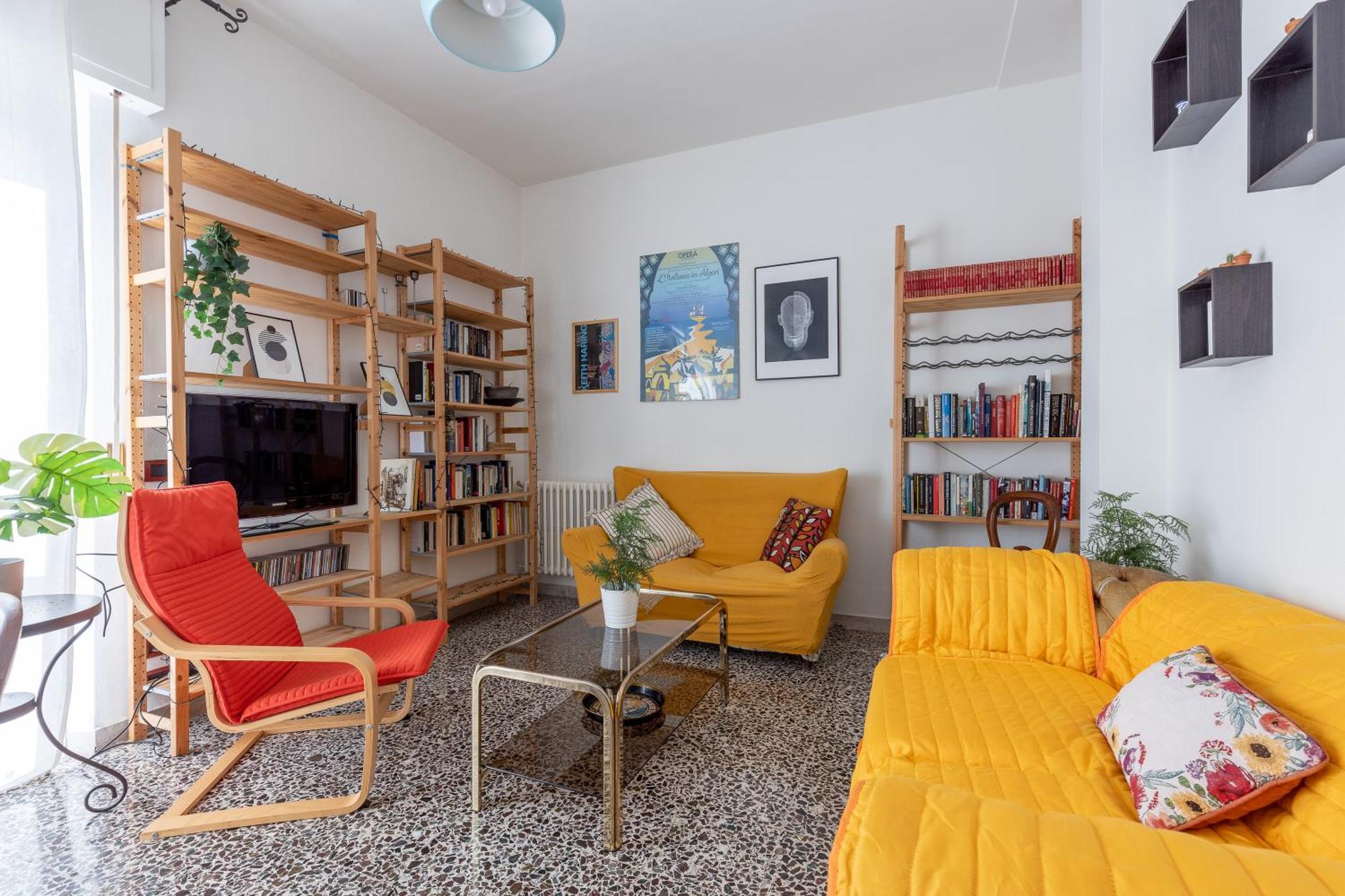 Apartment Porta A Lucca - Bright With Balcony Pisa