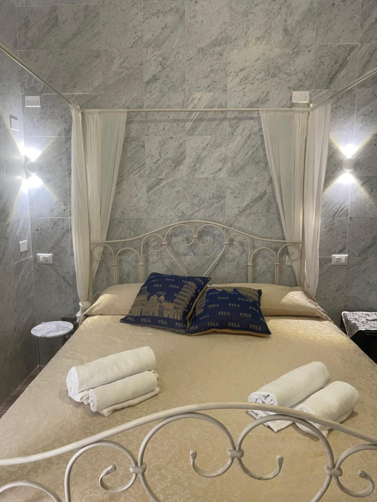 Colombo Street Station Bed & Breakfast Pisa