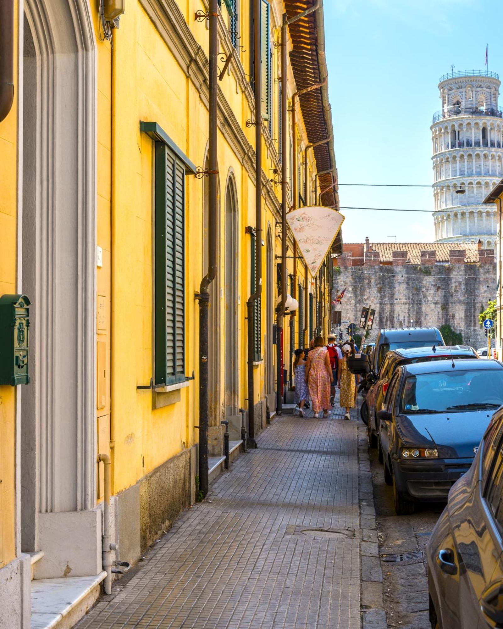 Hostly-la Casa Di Marta-two Steps From The Tower