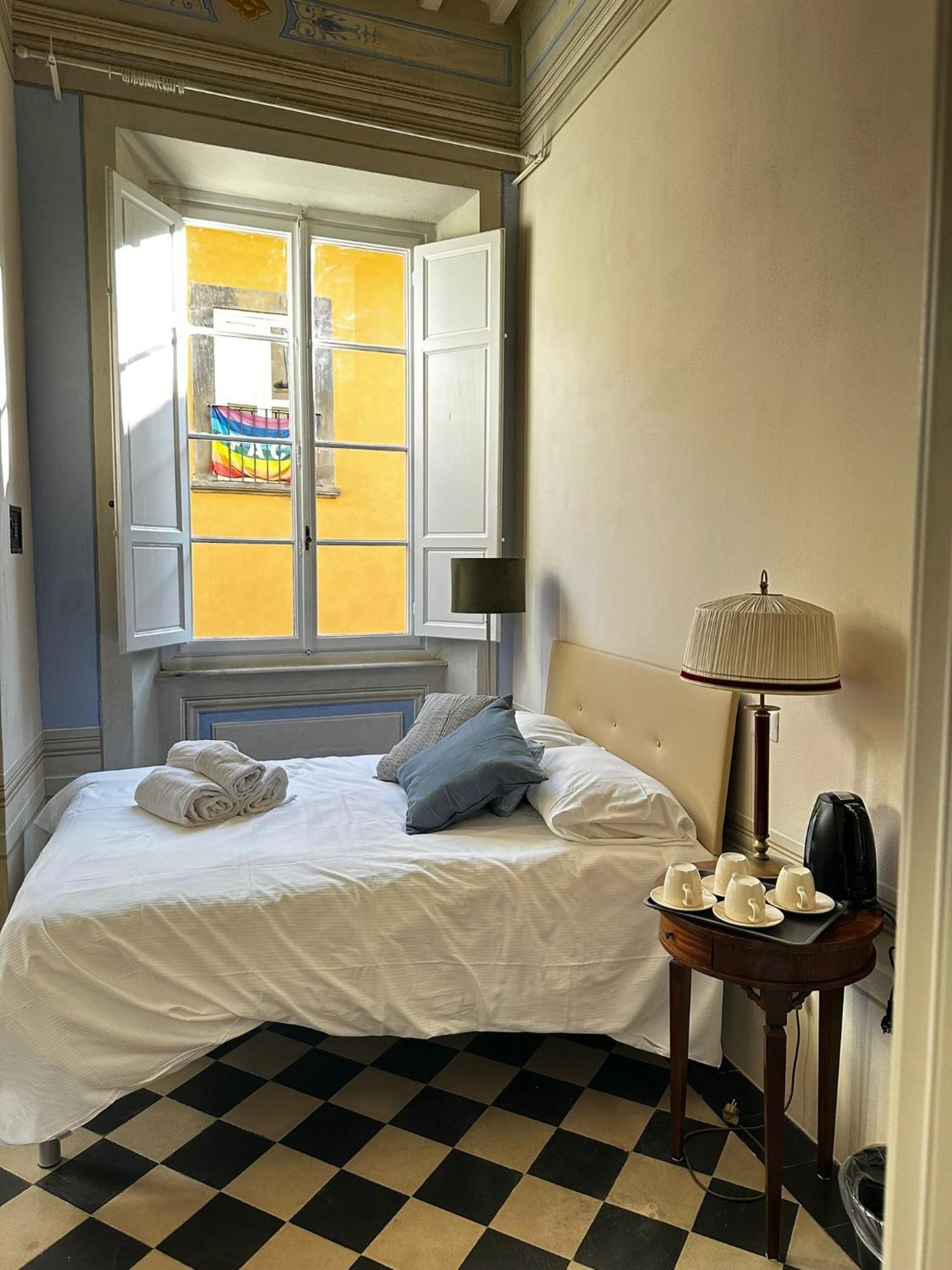 The Street River Guest house *