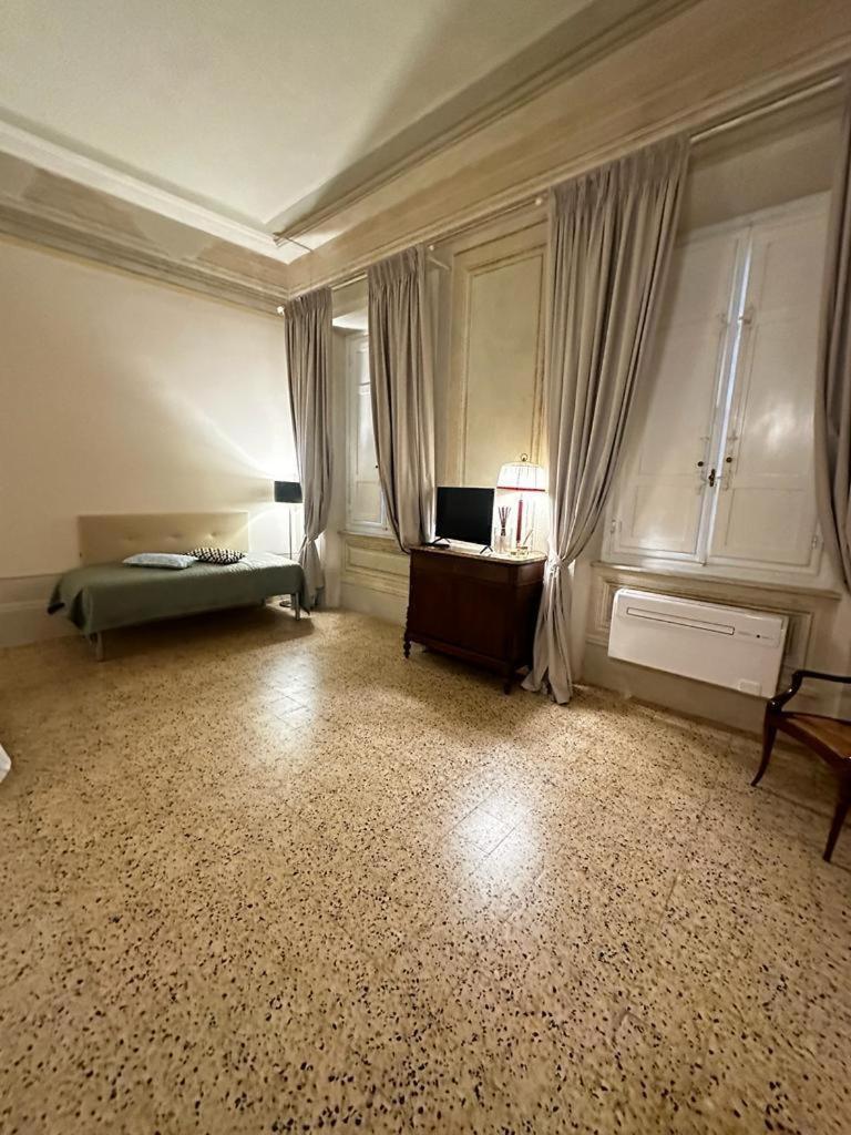 Guest house The Street River Pisa