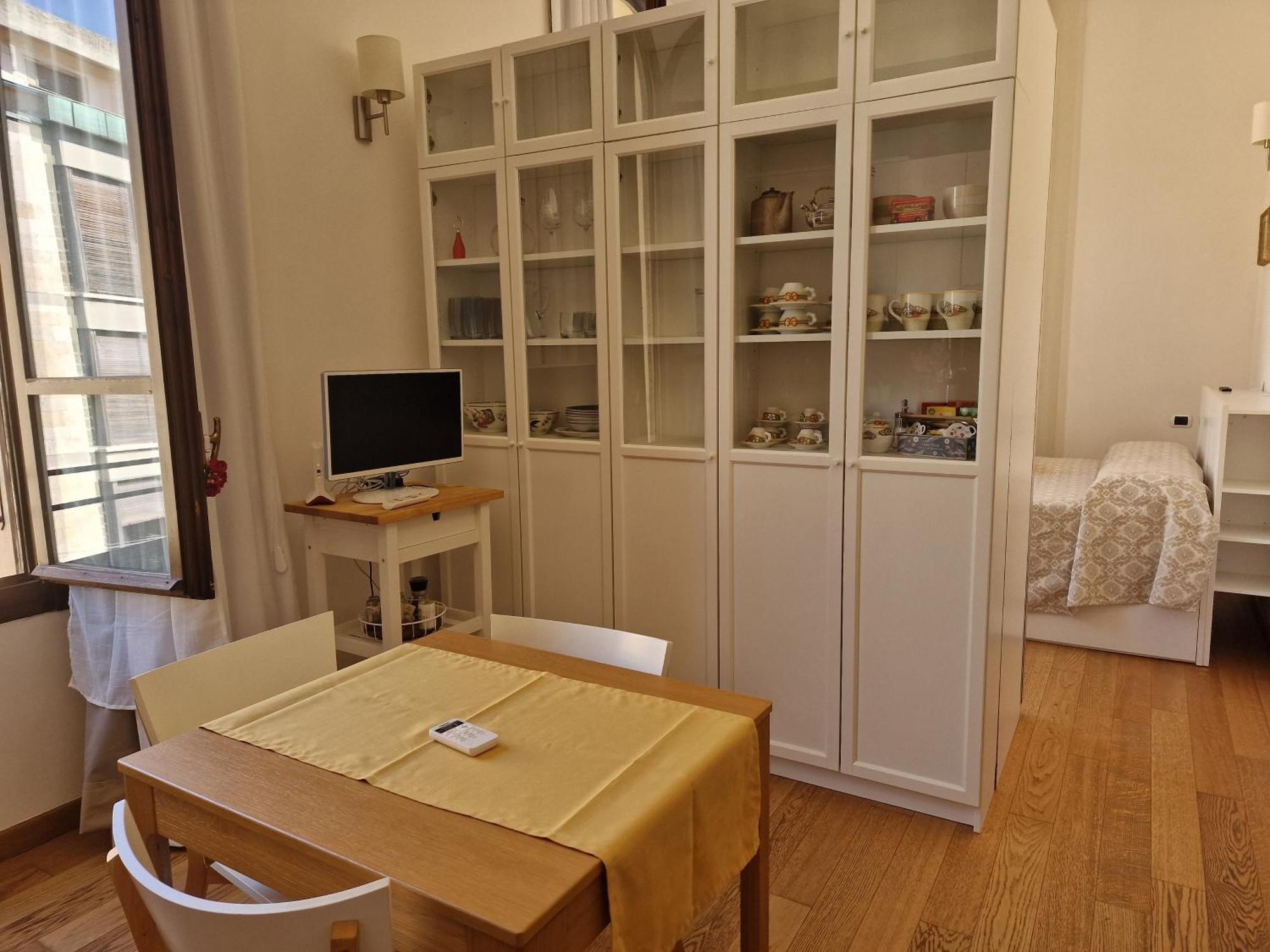Five Roses Bed & Breakfast Pisa