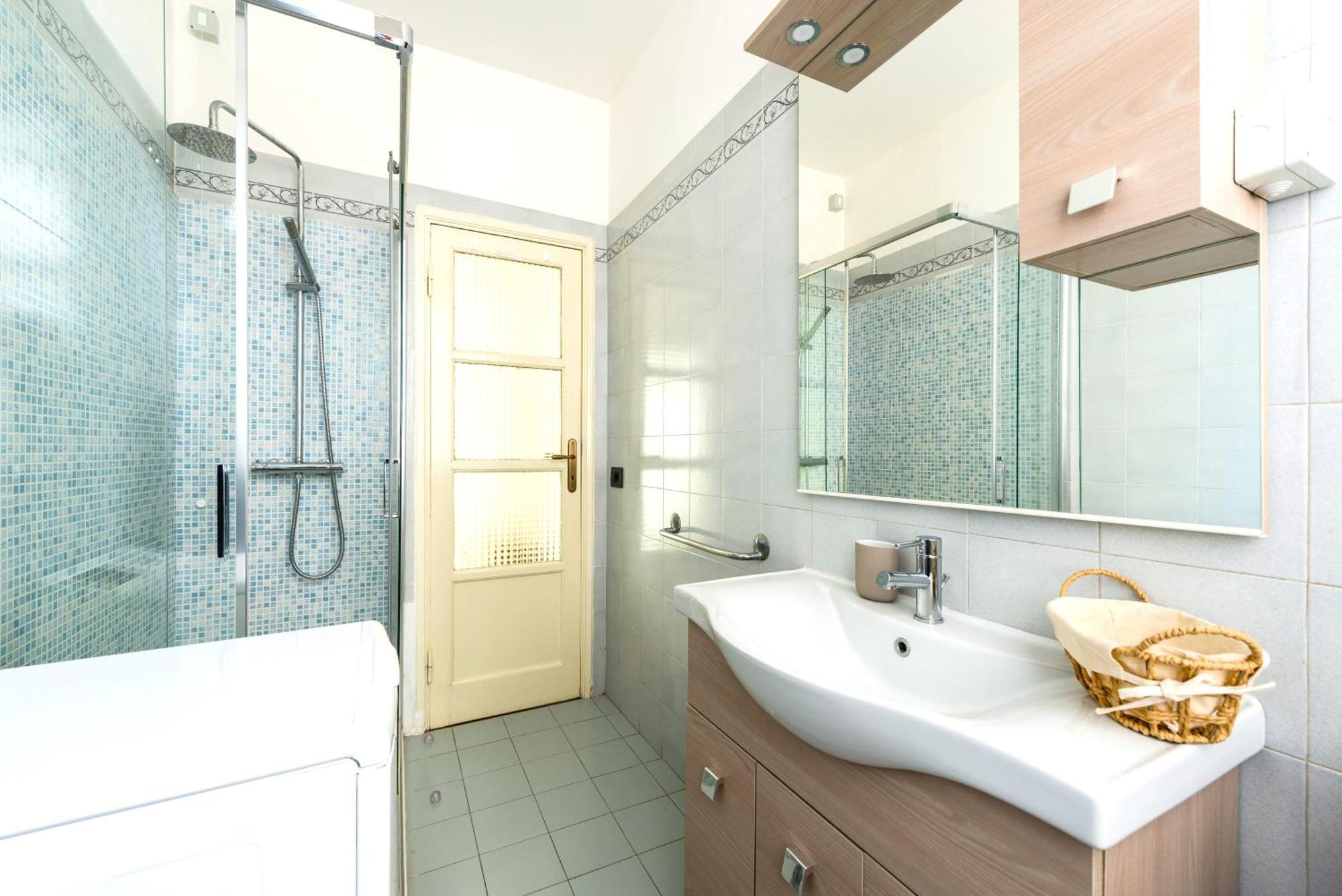 Hostly-casa Serena-near The Town Center Pisa