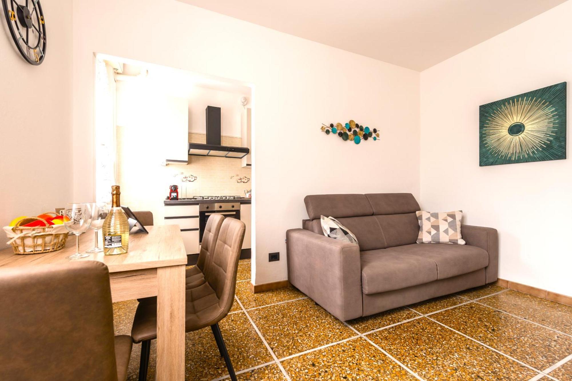 Hostly-casa Serena-near The Town Center * Pisa