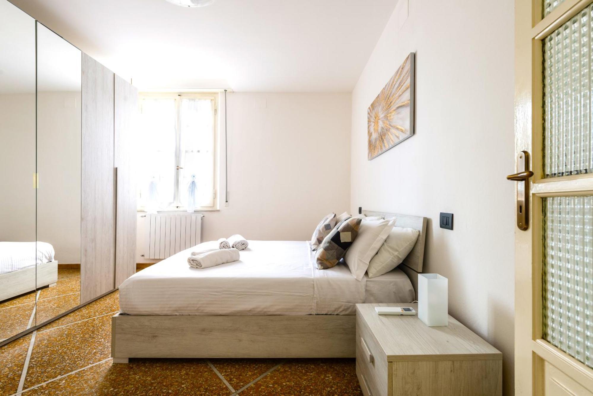 Hostly-casa Serena-near The Town Center Apartment *