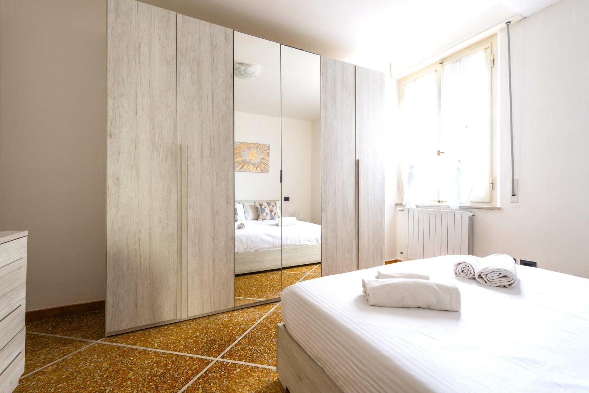 Hostly-casa Serena-near The Town Center *