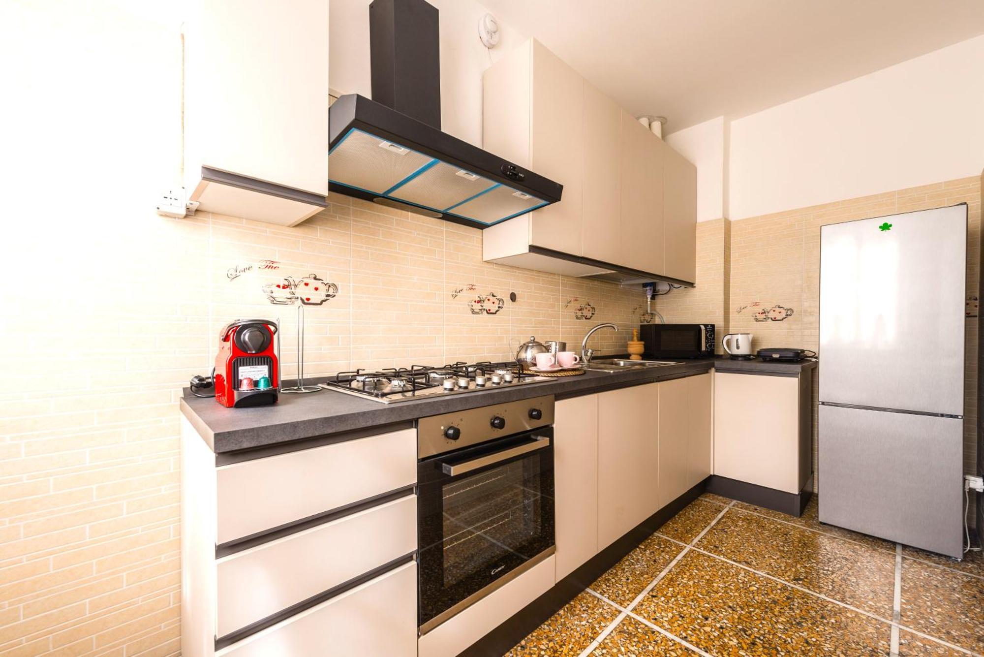 Apartment Hostly-casa Serena-near The Town Center