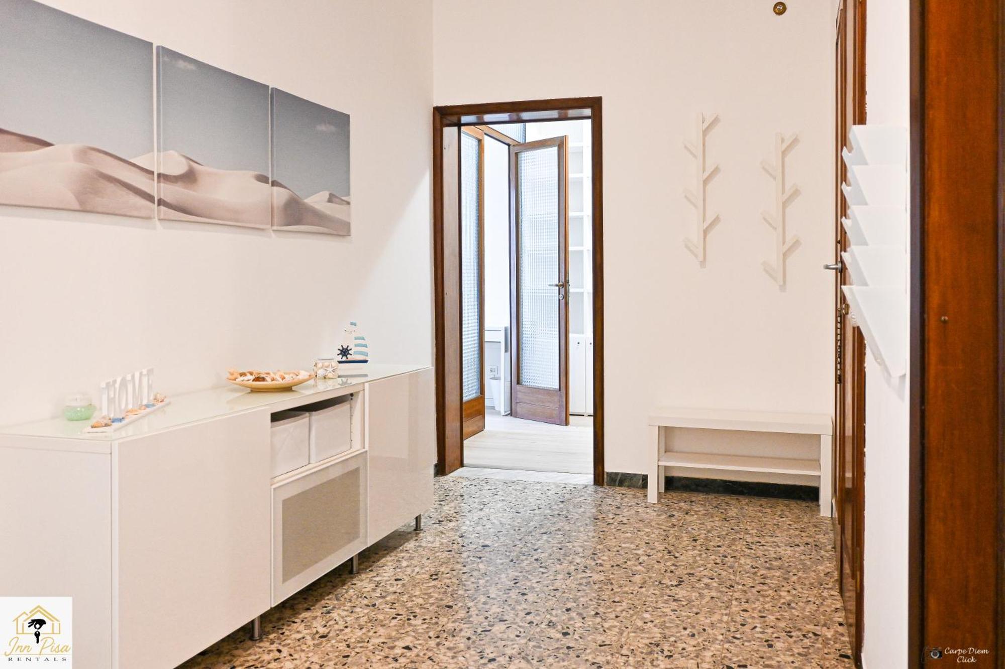 - The Modern Flat * Pisa