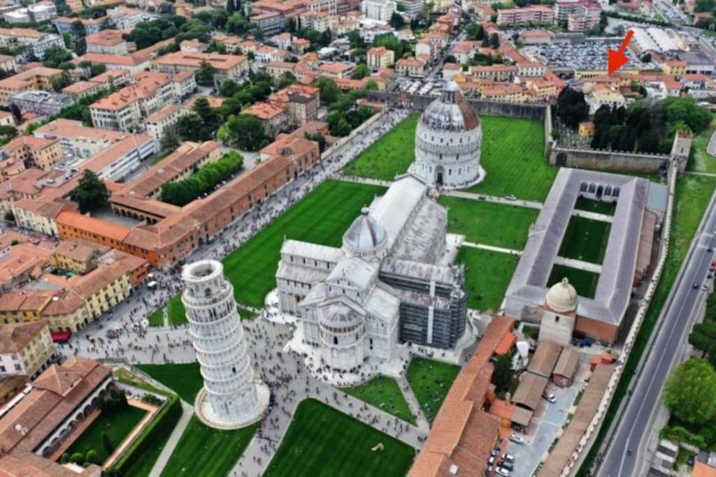 Un Passo Dalla Torre