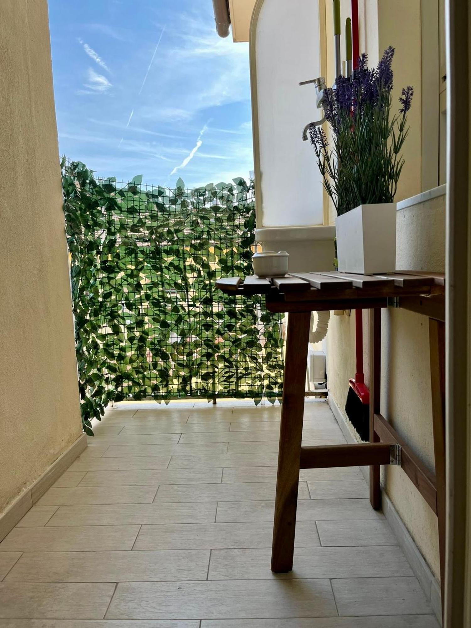 Apartment D'azeglio19 - Centro Storico Di *