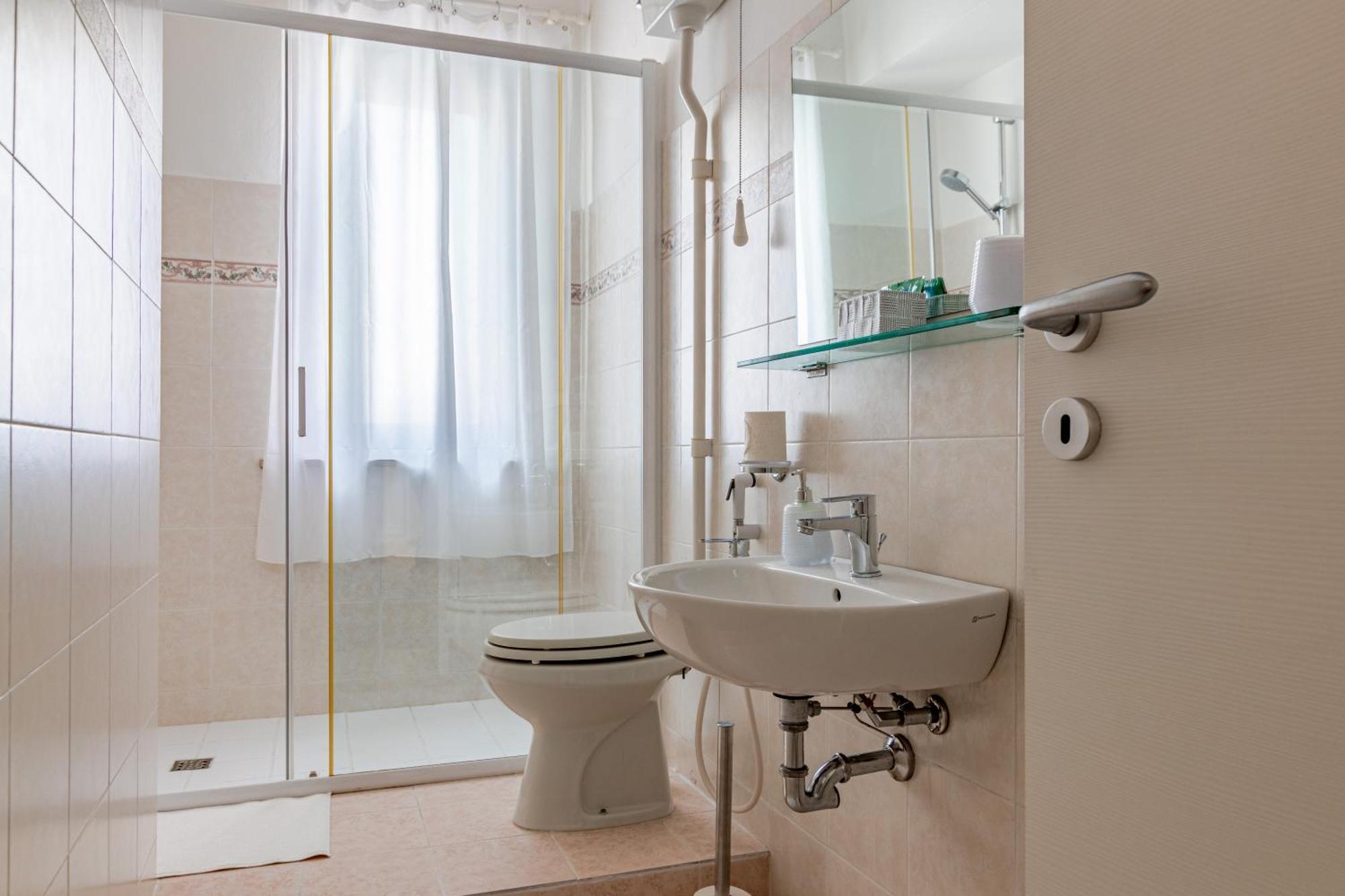 Homestay Pit Stop, Con Bagno Privato, Parcheggio E Clima *