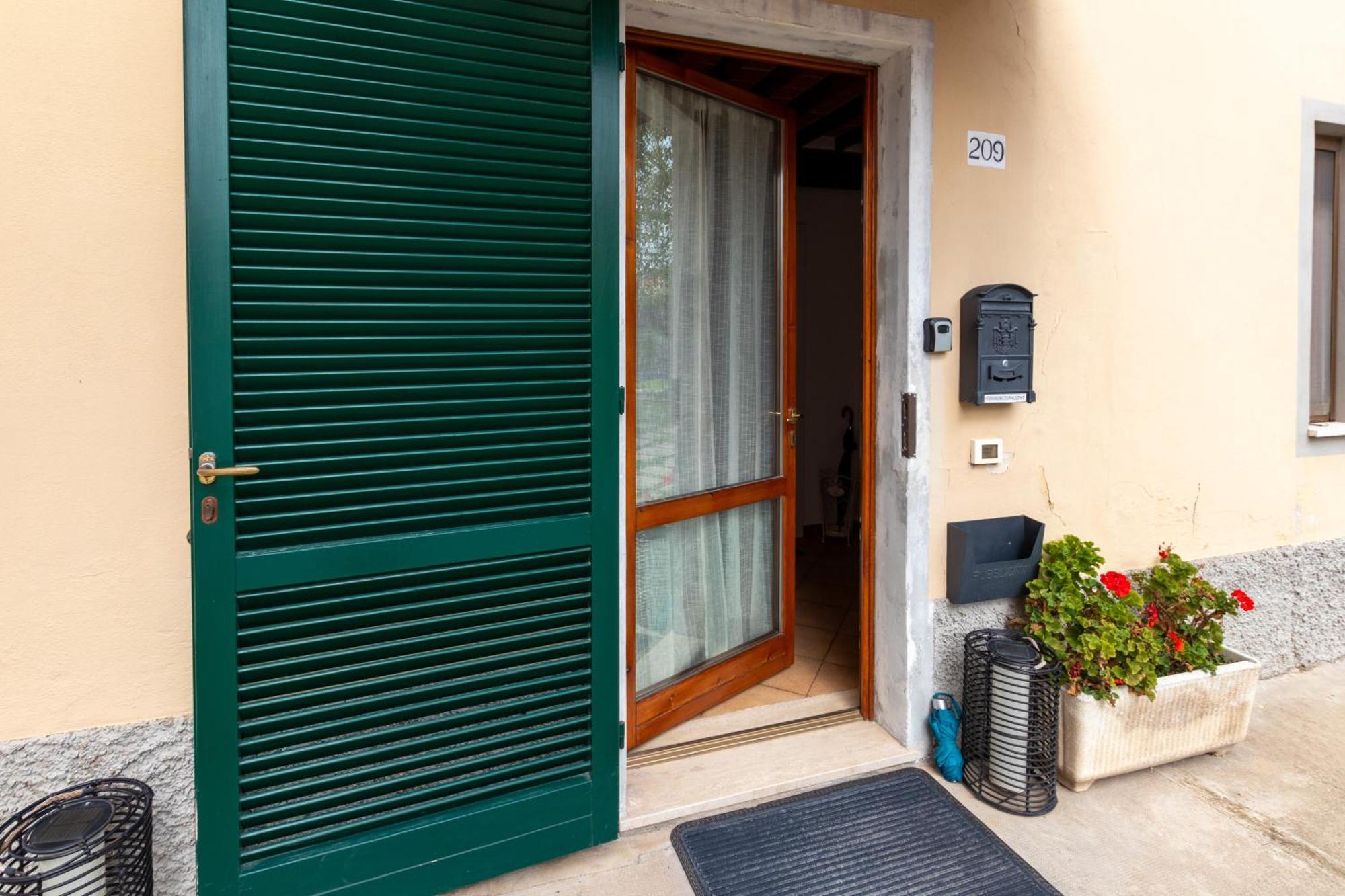 Pit Stop, Al Primo Piano Con Clima E Bagno Privato