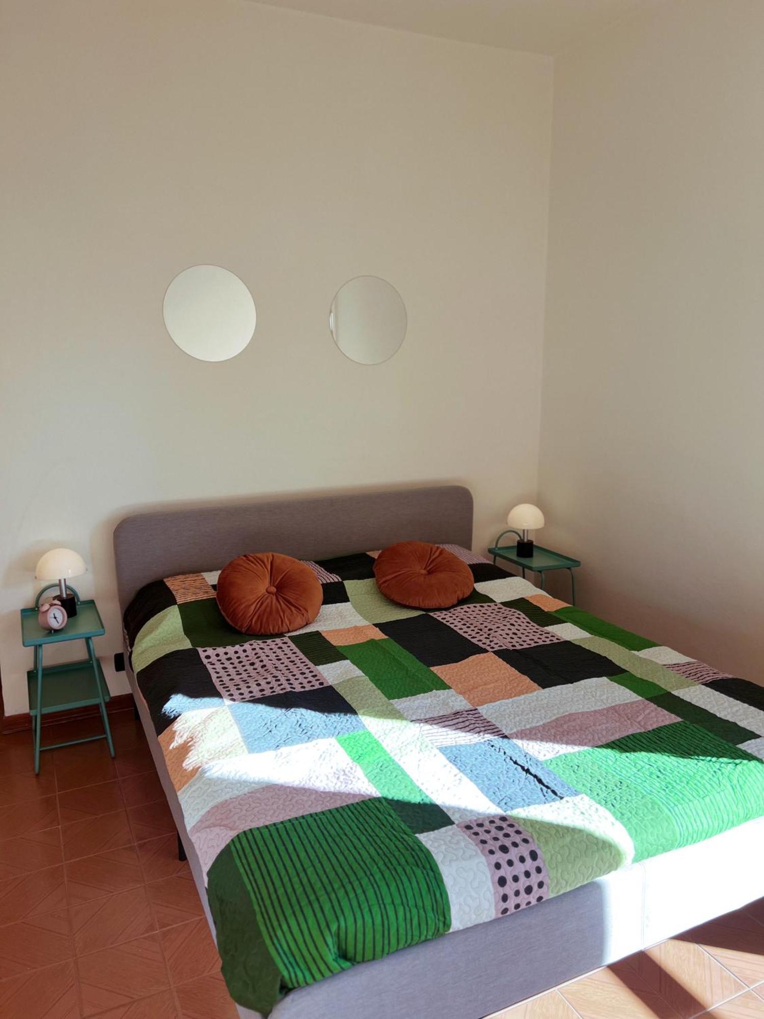 2 Camere, 3 Balconi, Parcheggio, Zona Residenziale Apartment Pisa