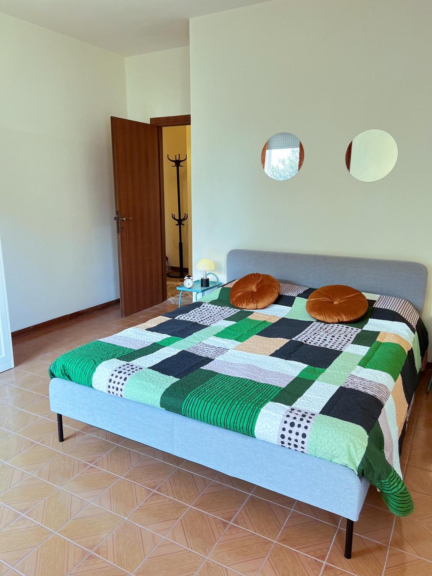 Apartment 2 Camere, 3 Balconi, Parcheggio, Zona Residenziale