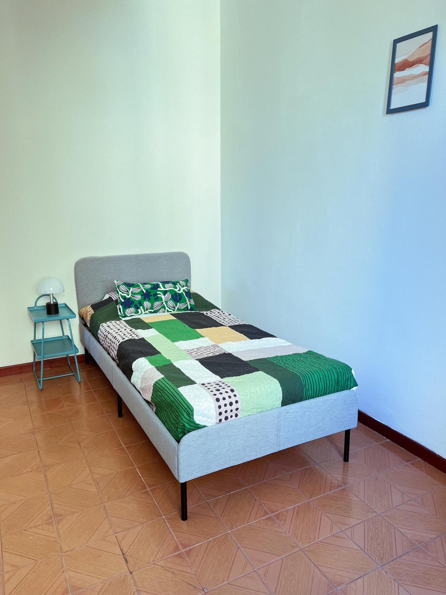 2 Camere, 3 Balconi, Parcheggio, Zona Residenziale Apartment Pisa