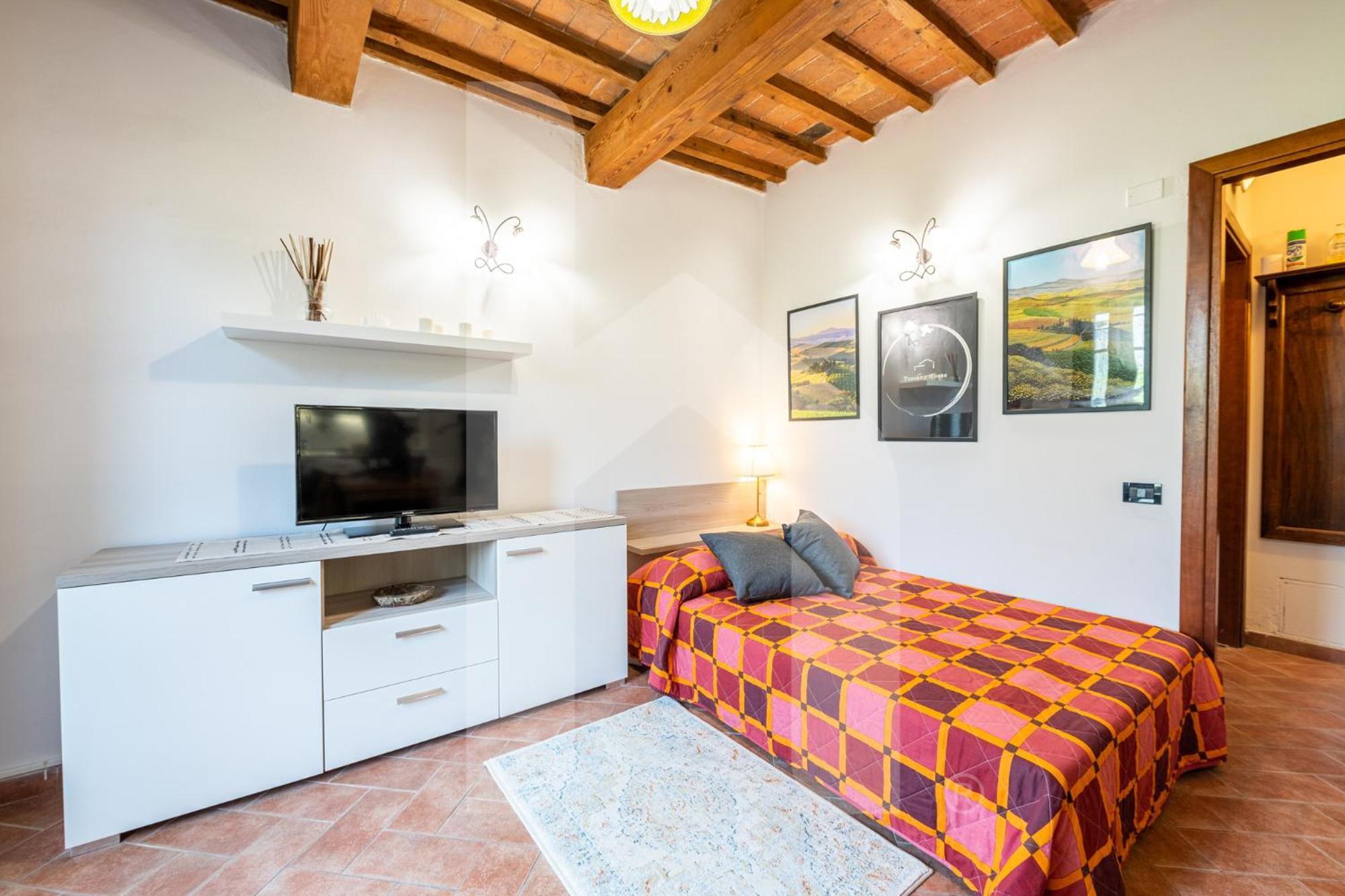 Homiday - Tuscany House - Parcheggio E Giardino Privato Holiday home *