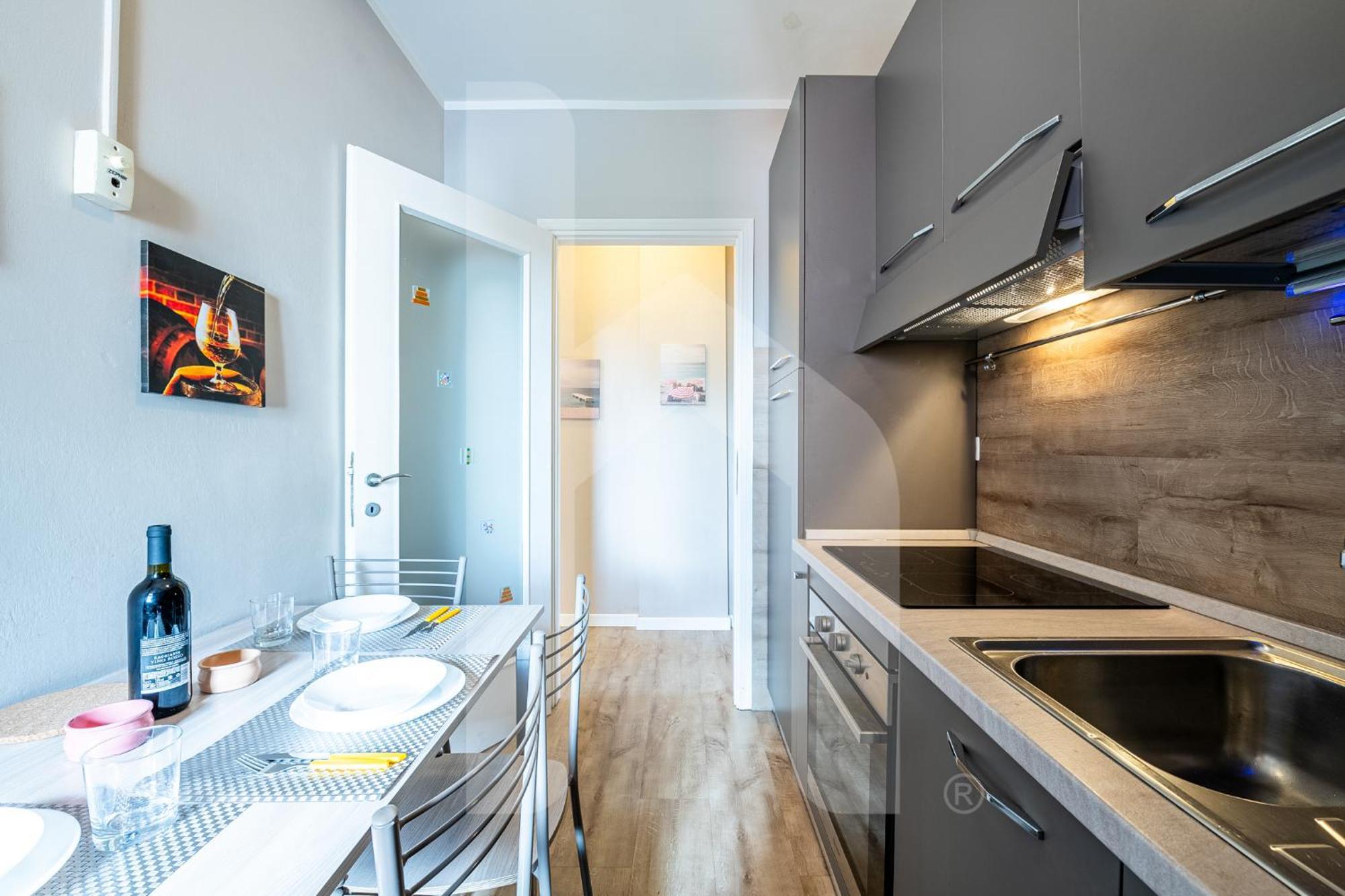 Homiday- Free Parking - Design Flat - Ospedale Cisanello