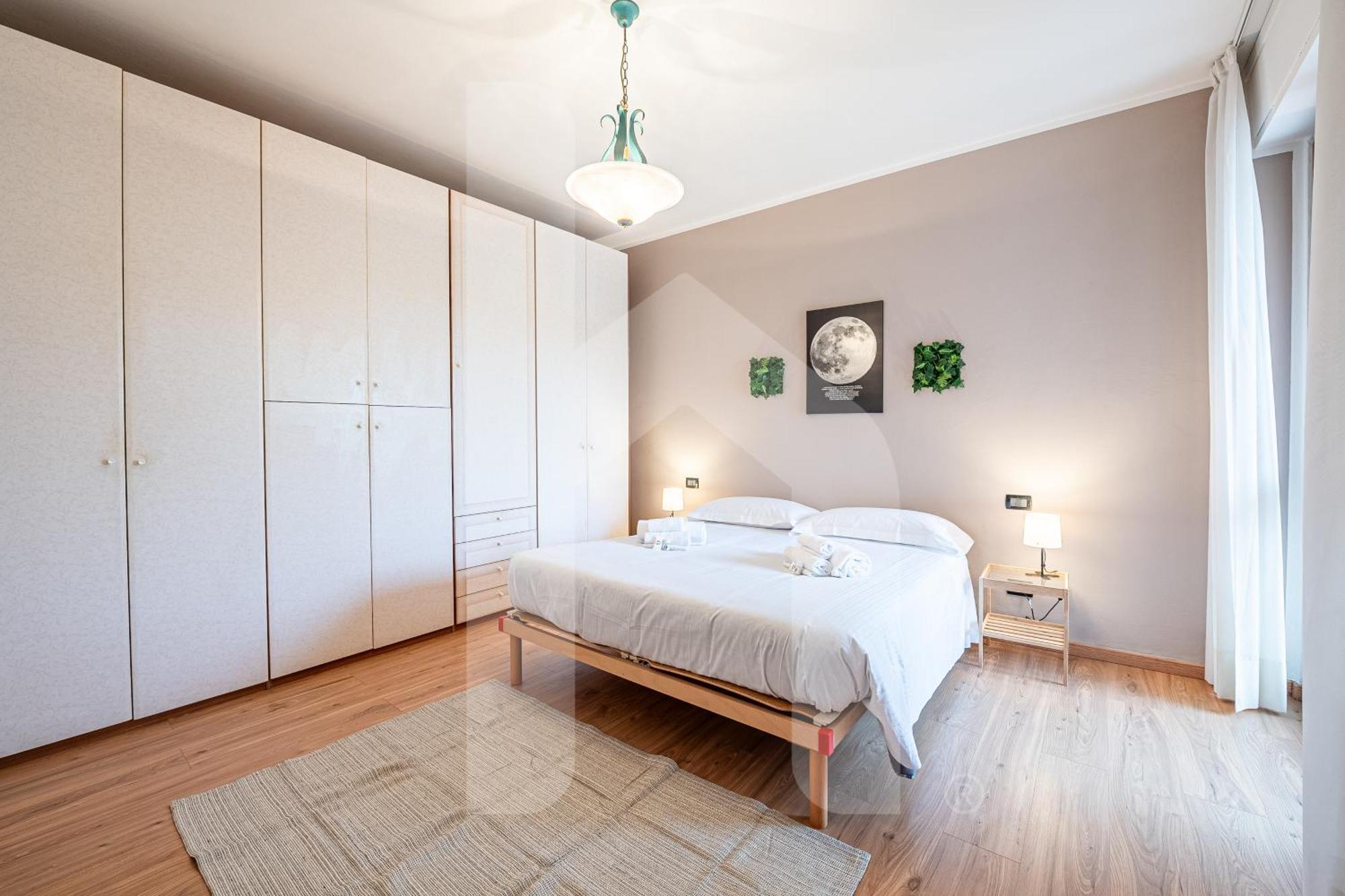 Homiday - - Elegant Apartment- 3 2 Bagni Apartamento