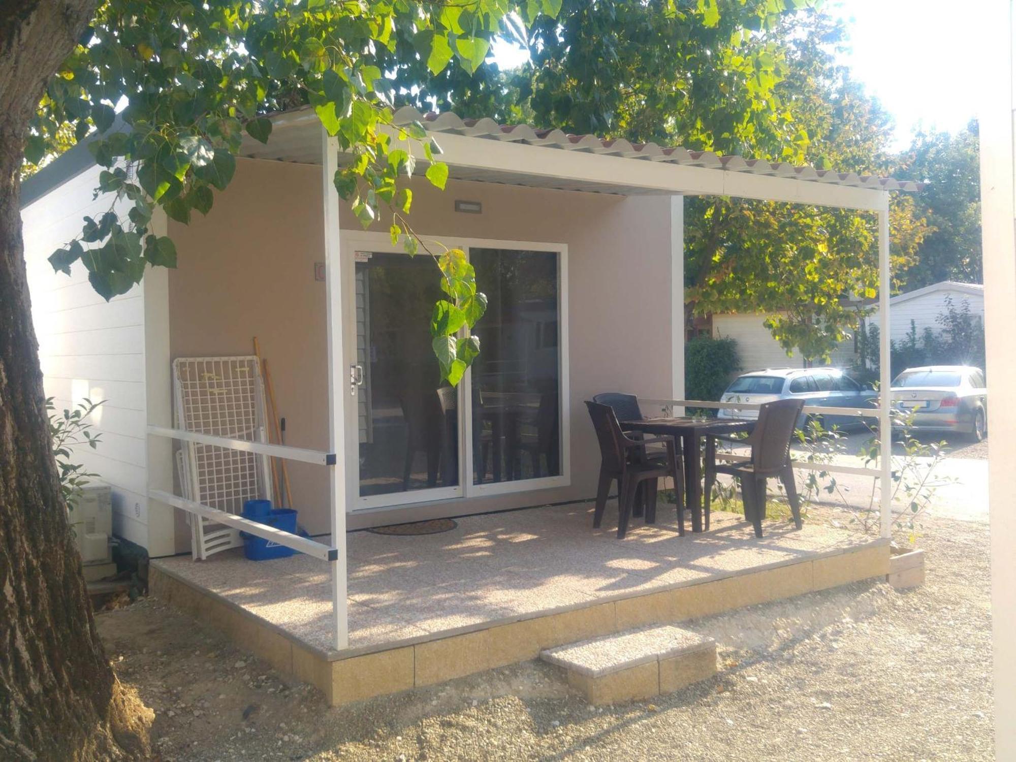 Village Torre Pendente