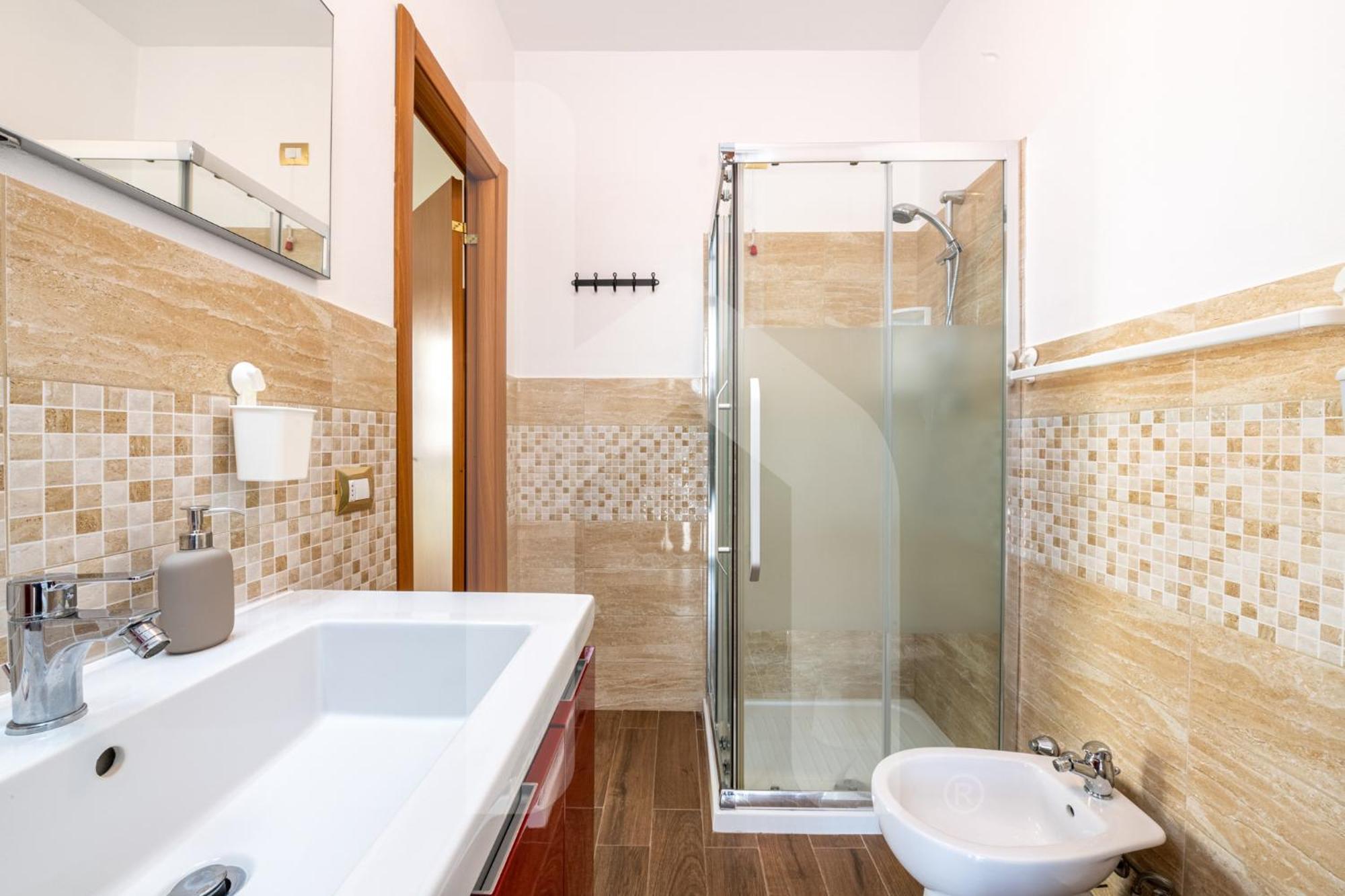 Homiday - Il Giardino --1 Min Ospedale Cisanello--aeroporto Free Parking-- Pisa