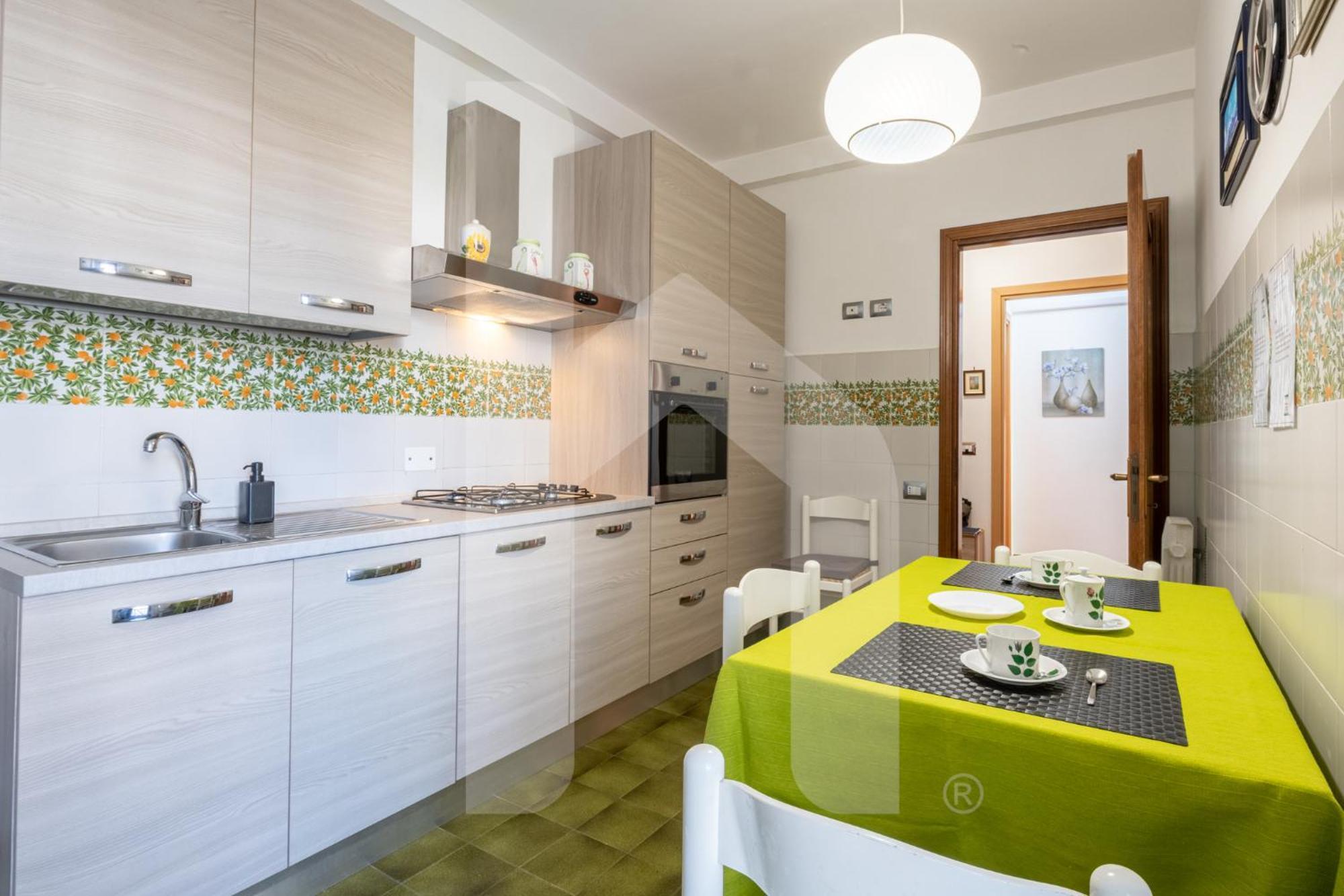 Bed & Breakfast Homiday - Il Giardino --1 Min Ospedale Cisanello--aeroporto Free Parking-- Pisa
