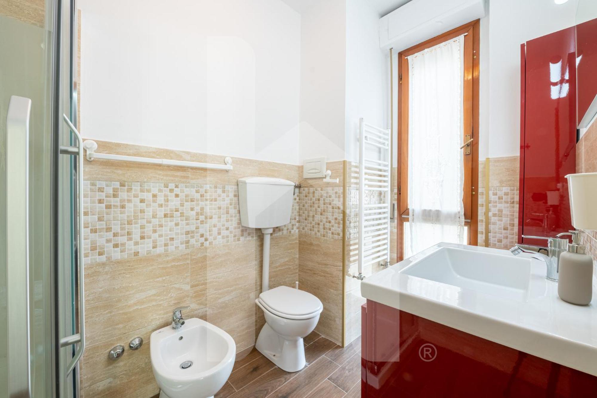 Bed & Breakfast Homiday - Il Giardino --1 Min Ospedale Cisanello--aeroporto Free Parking--