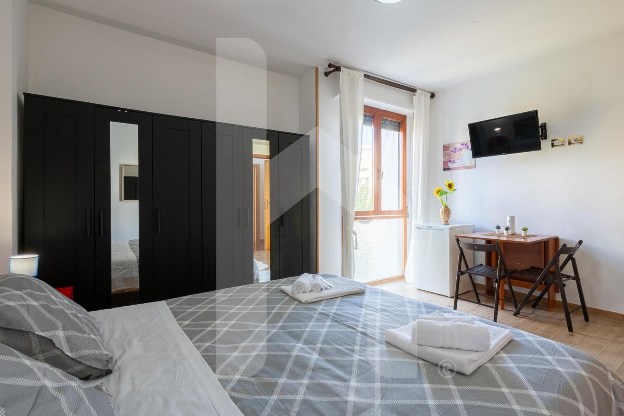Homiday - Il Giardino --1 Min Ospedale Cisanello--aeroporto Free Parking-- *