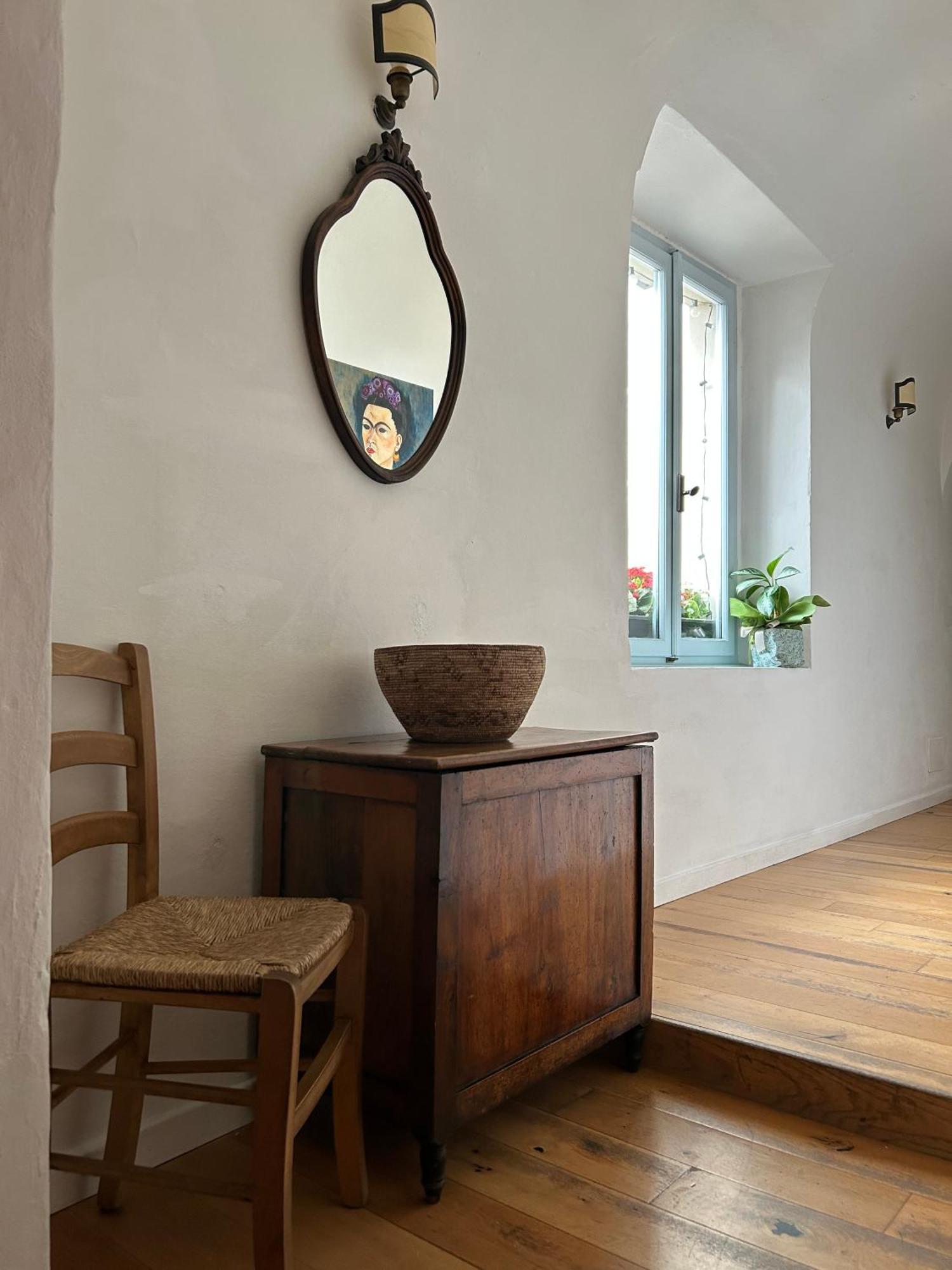 Apartment Frescos House Pisa