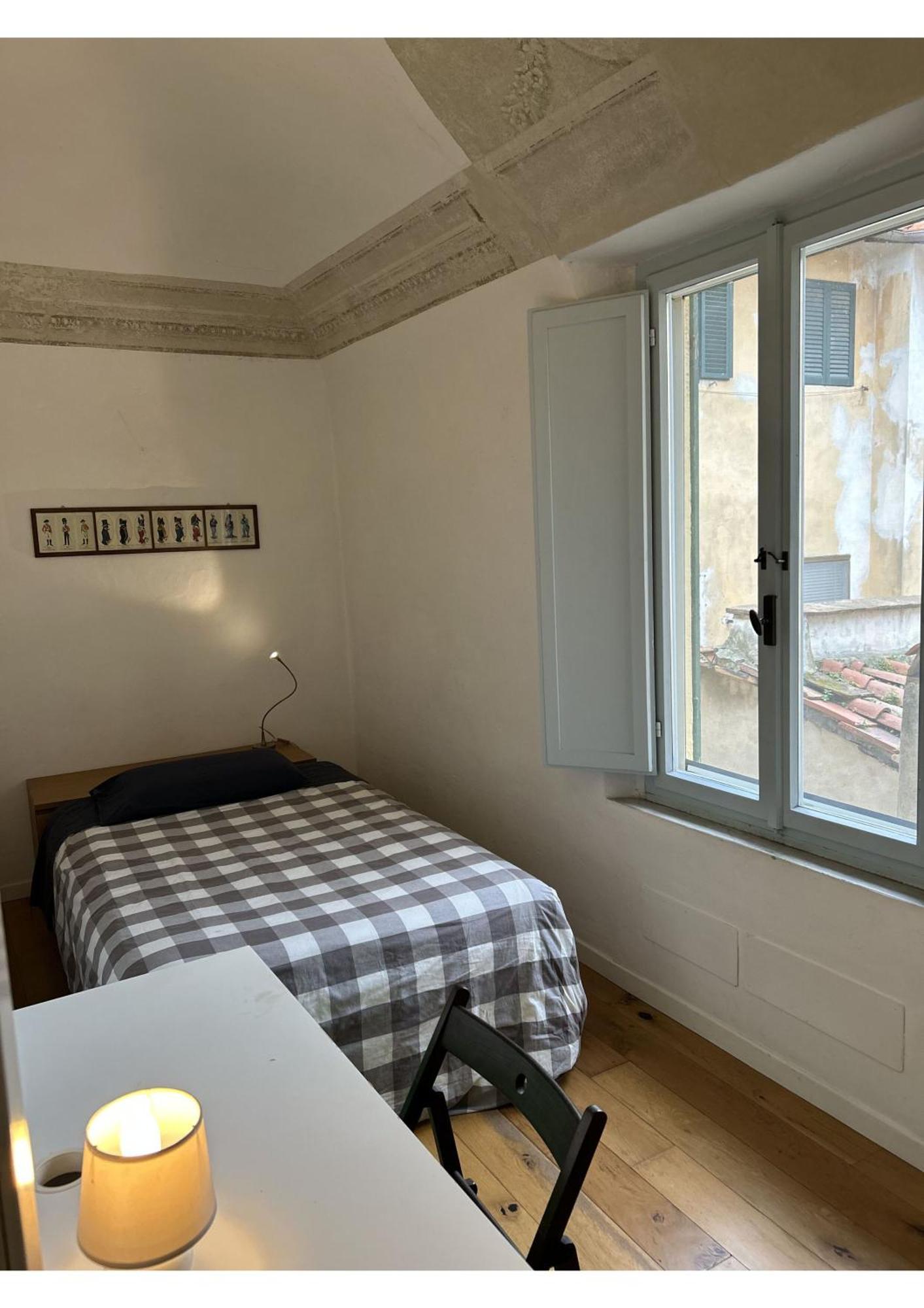 Apartment Frescos House