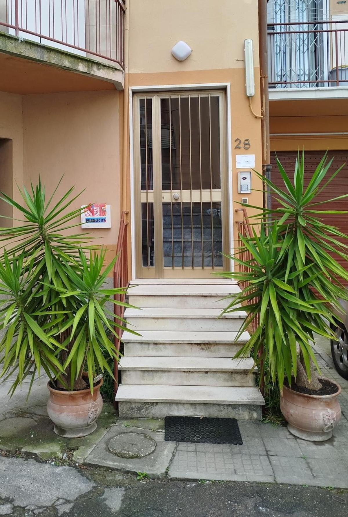 Con 2 Apartment