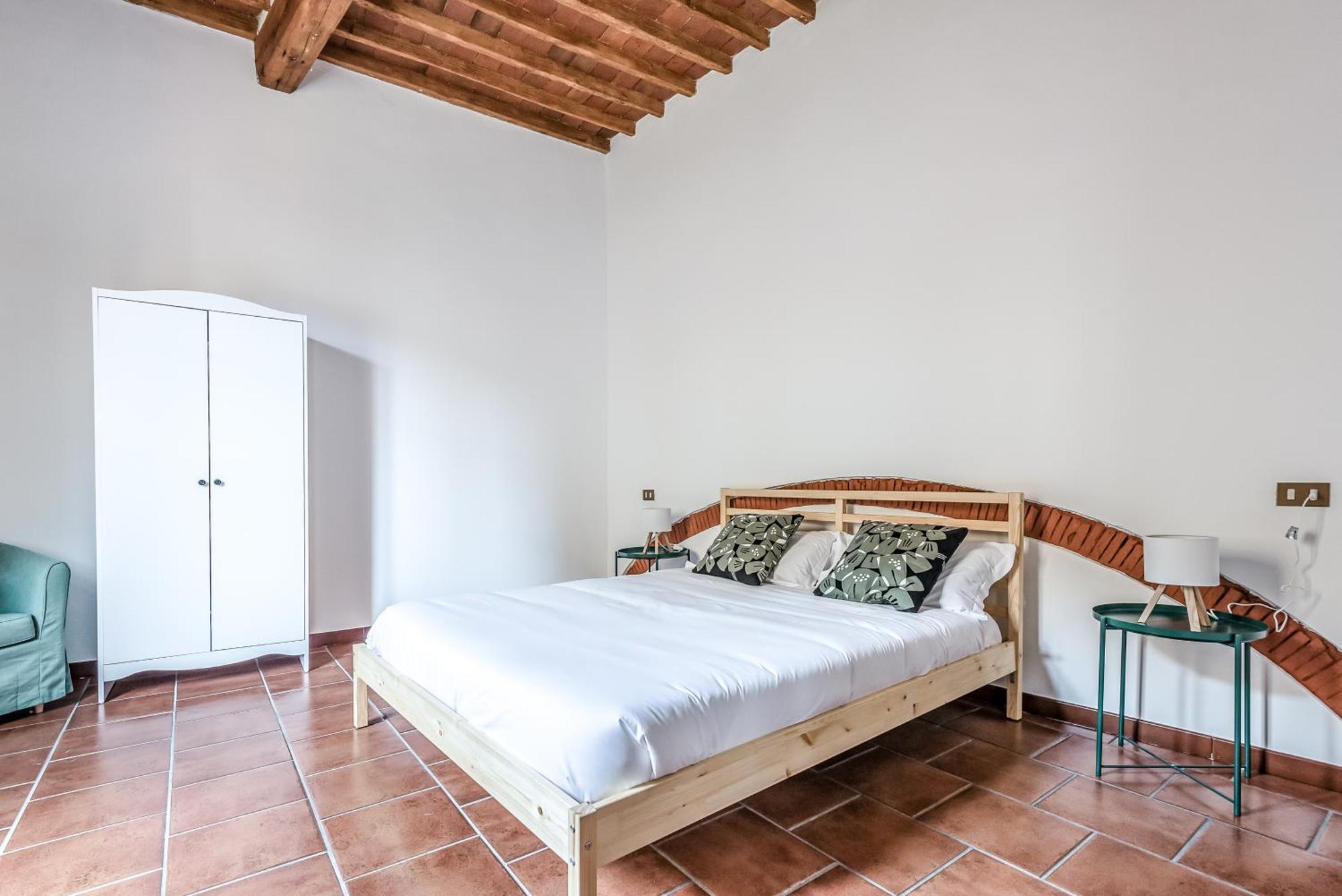 Hostly-maison L'arancio-large House Near The Tower Apartment *