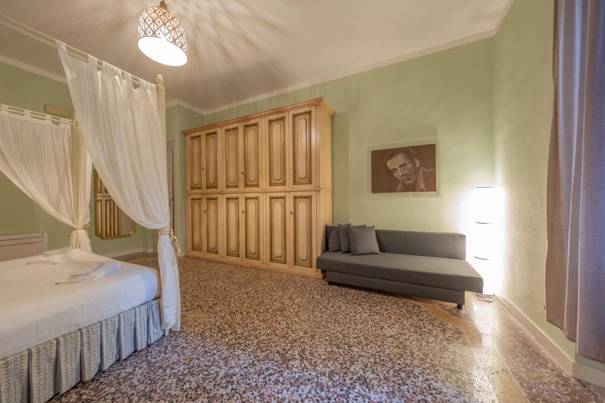 Apartment Lungarno Buozzi 7
