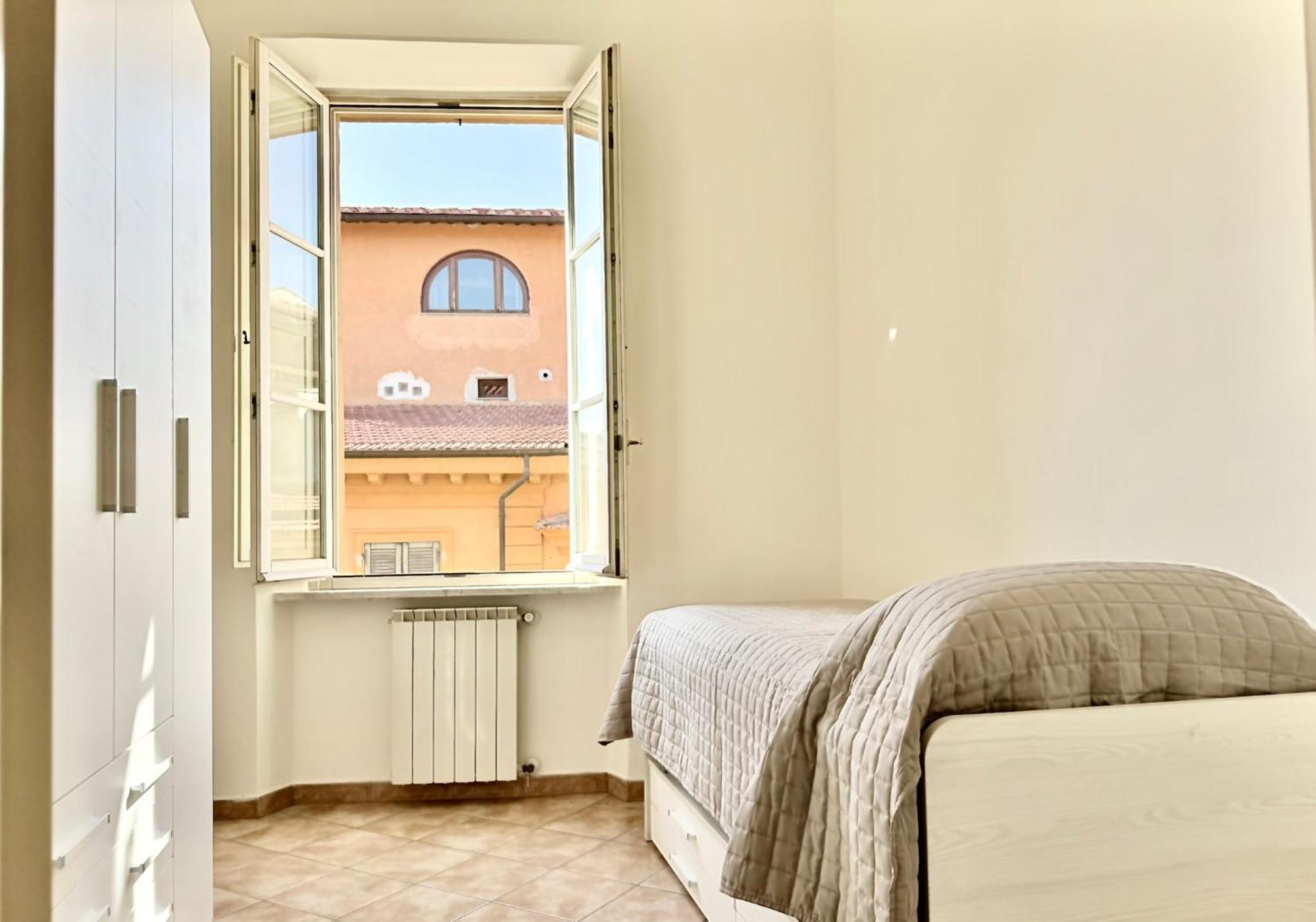Cavour 9 - Luminoso 3 Borgo Stretto Vista In Centro Apartment *