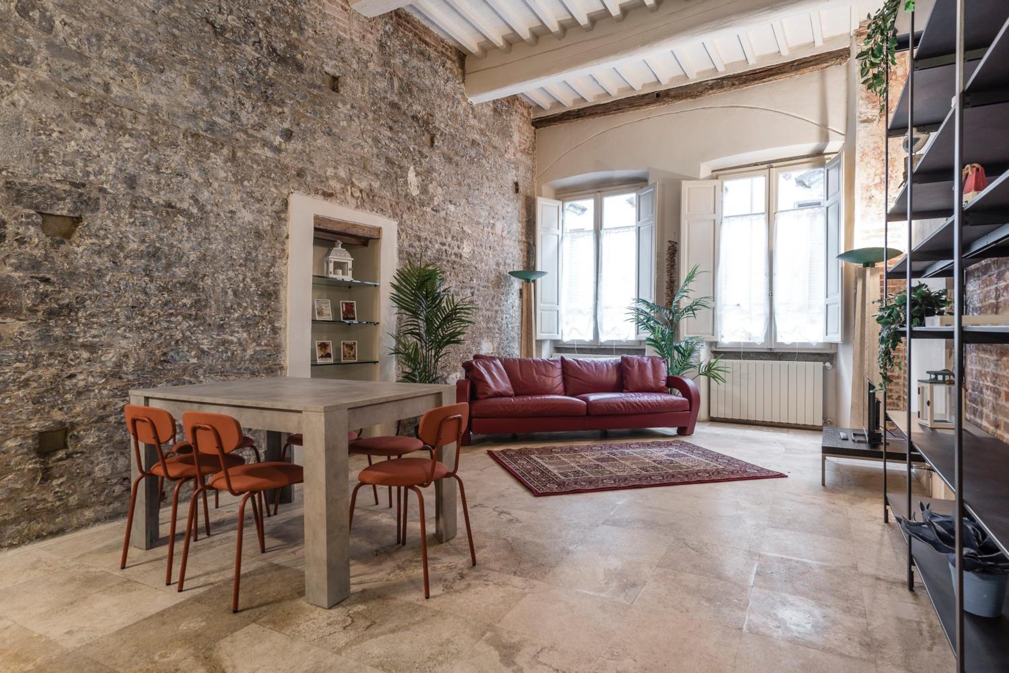 Story House Pisa