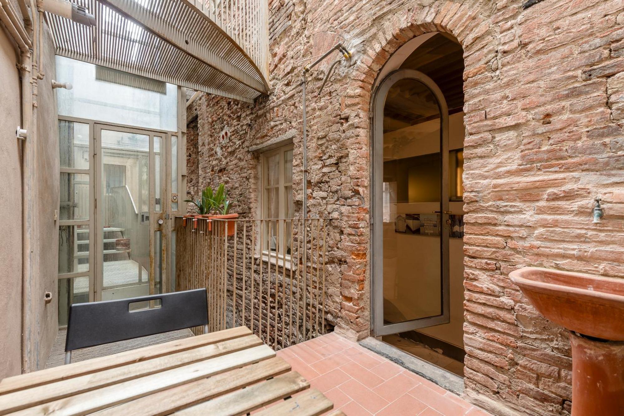 Story House * Pisa