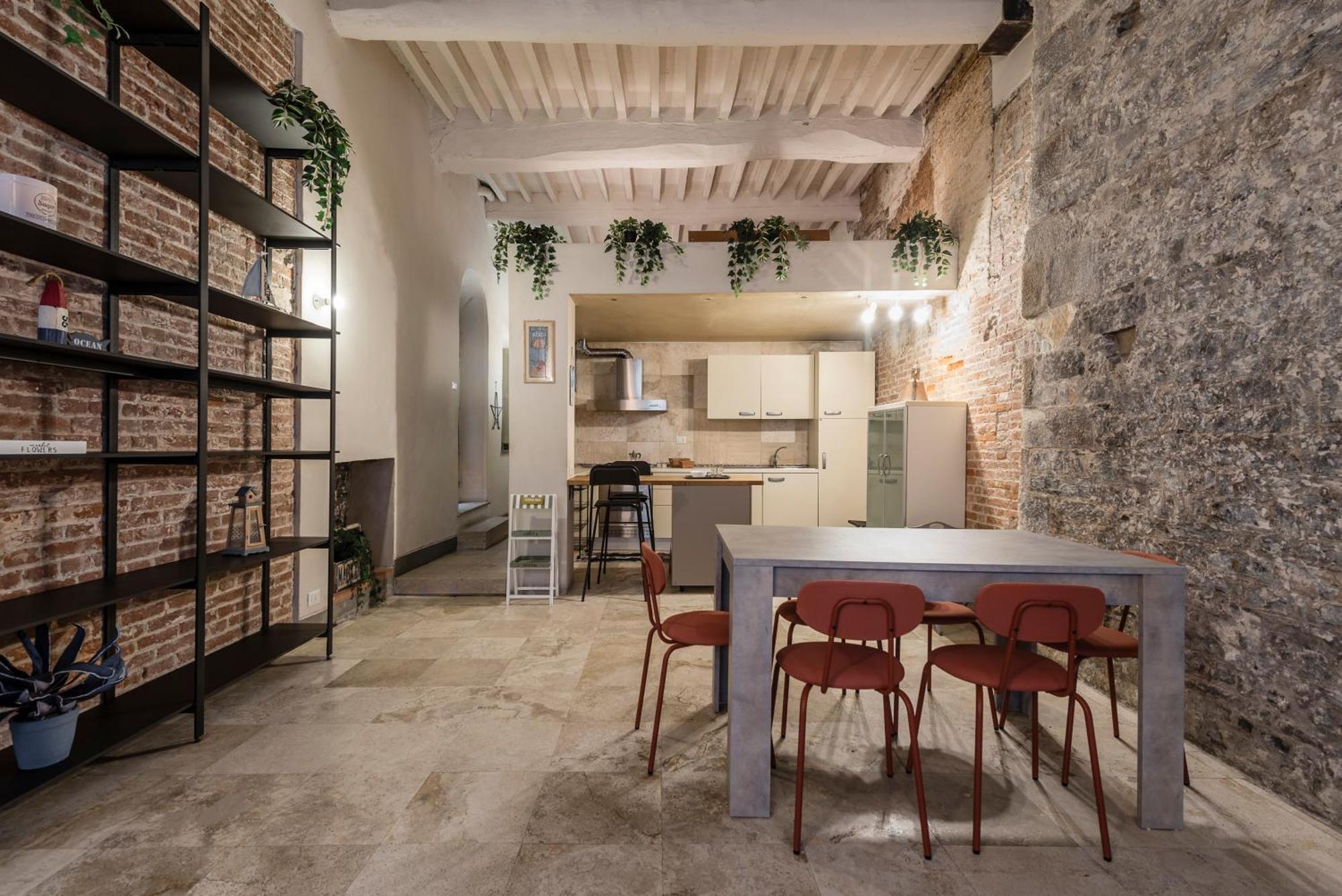 Story House Apartment Pisa