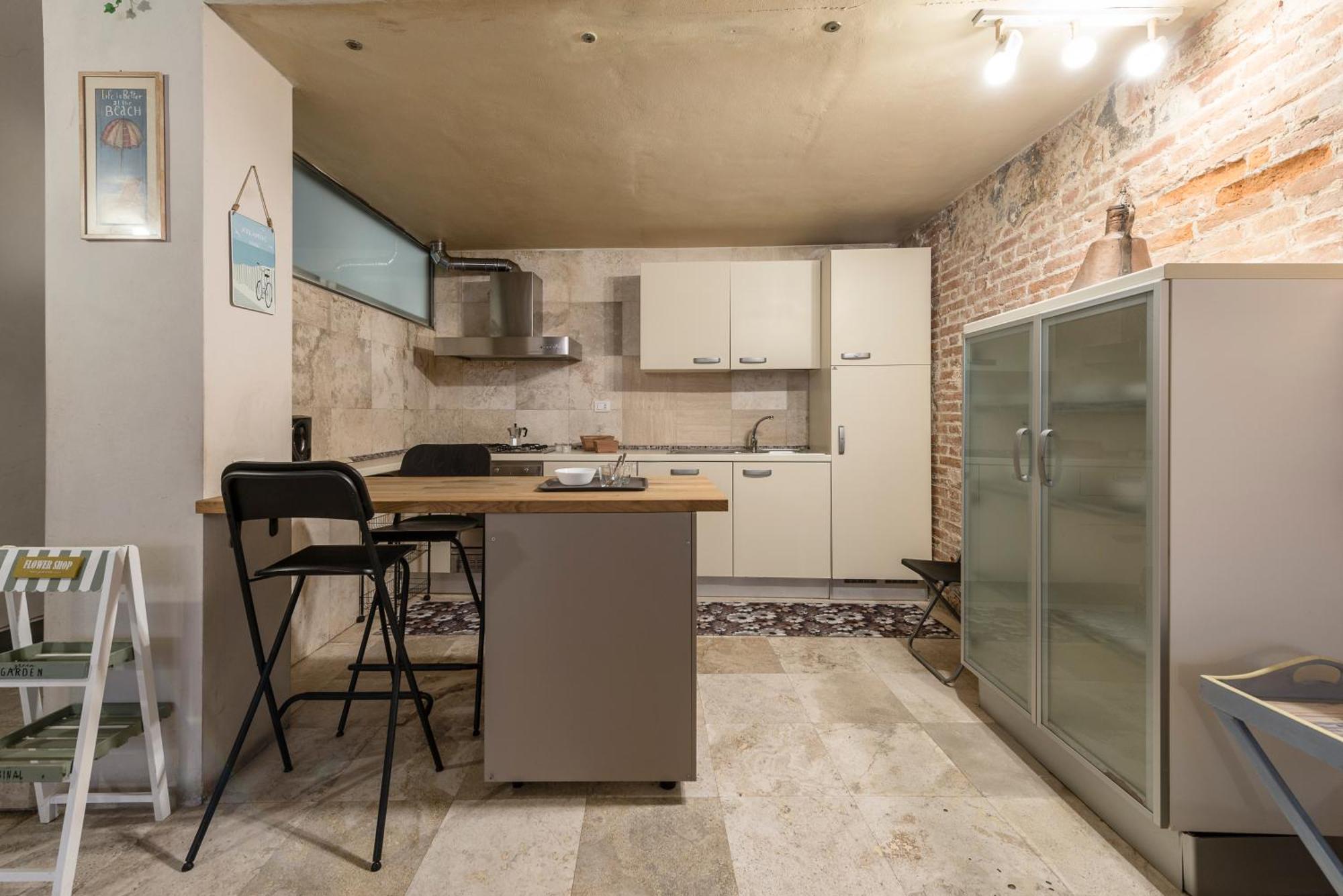 Story House Apartment *