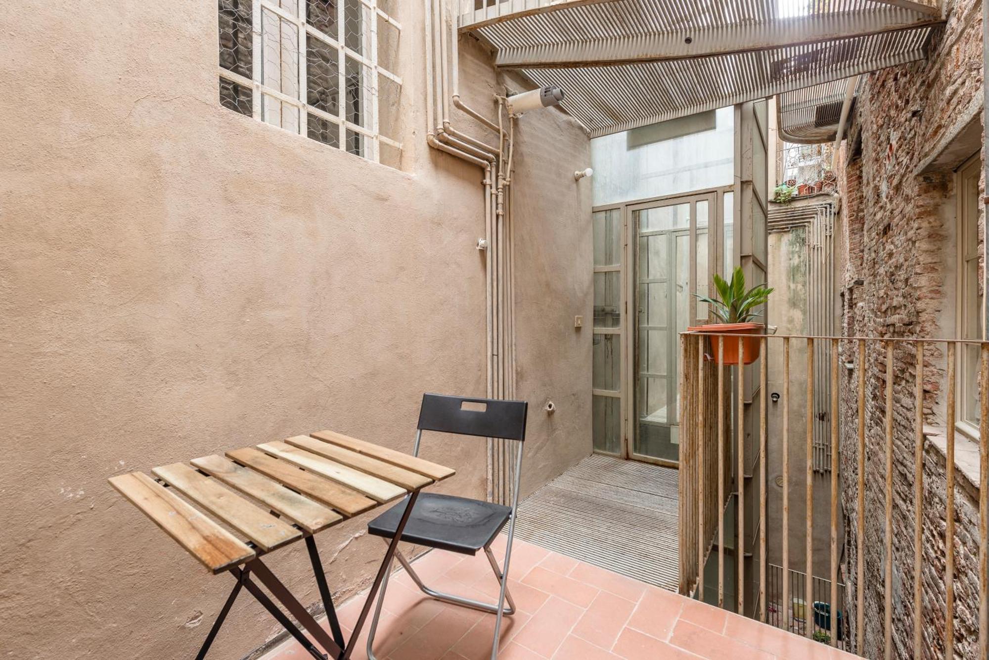 Story House Apartment *