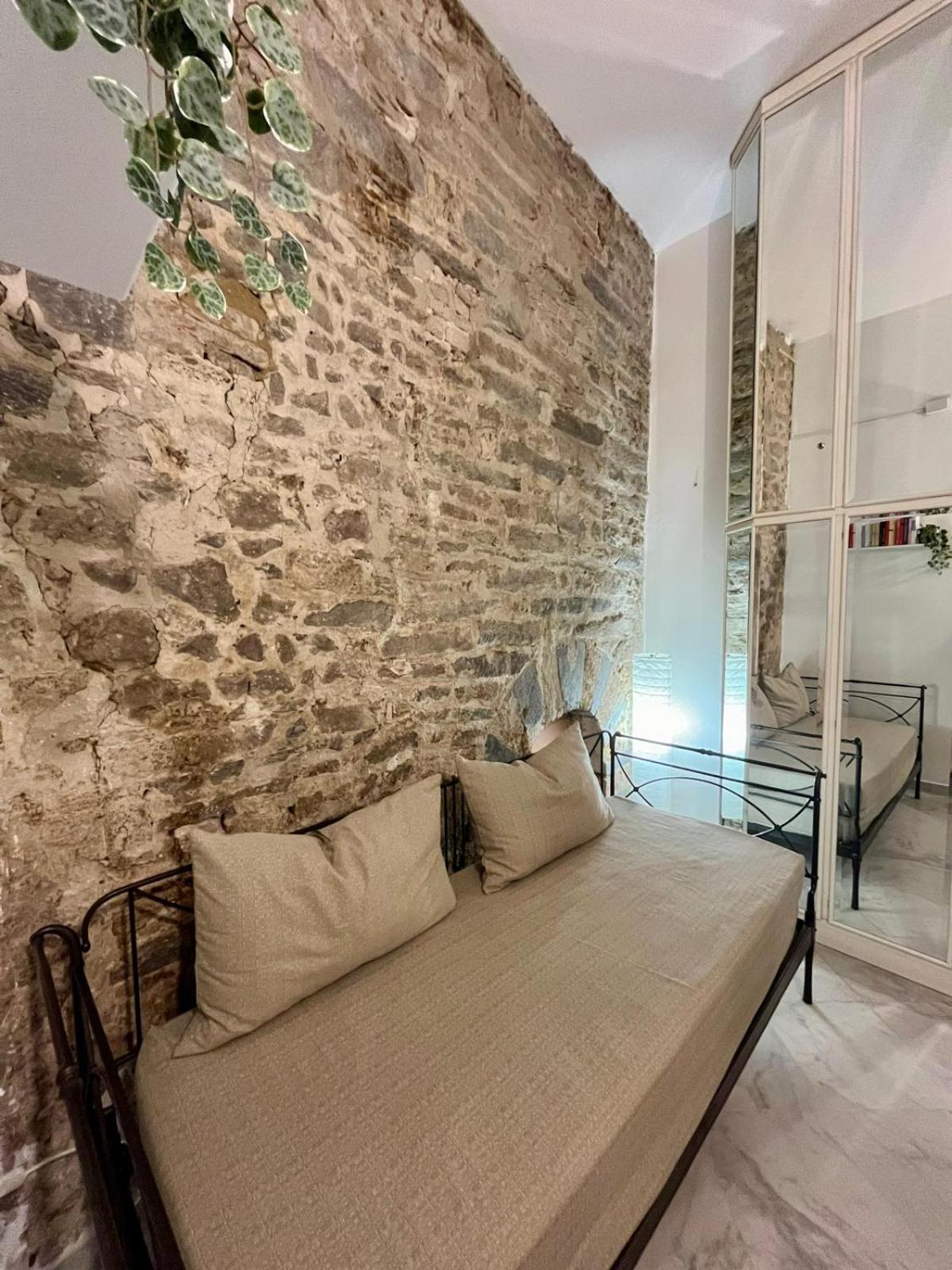 Apartment Borgo Amelia - Medieval Charm Pisa