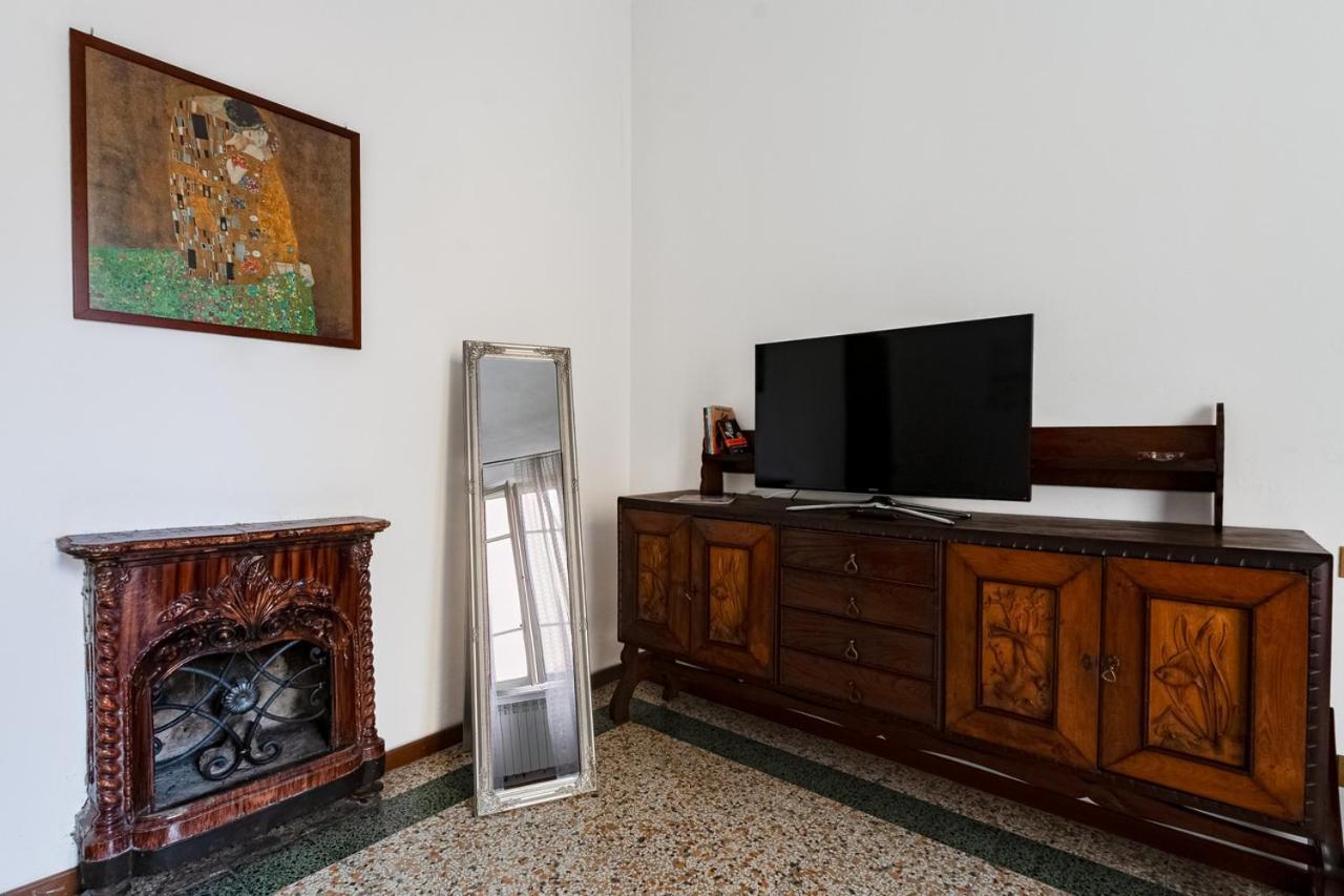 Elegante In Centro A