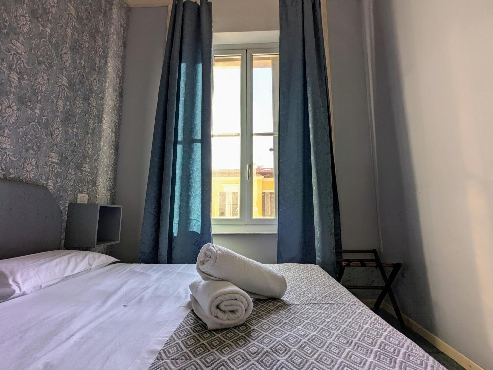 Athena Hotel 3*