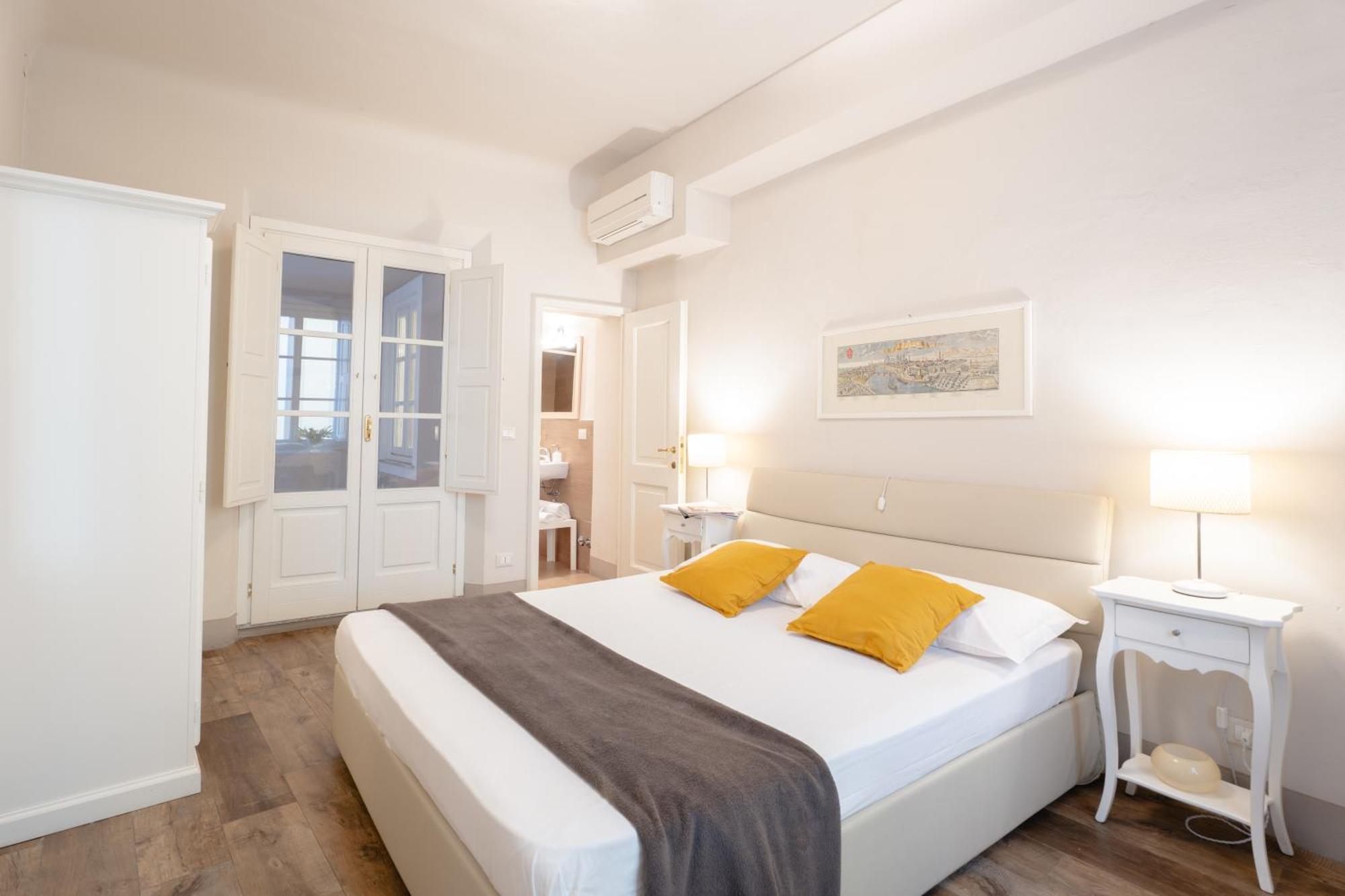 Lanfranchi Deluxe Apartment
