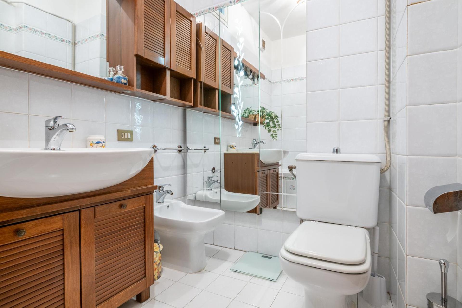 Elegant Apartment, Apartment *