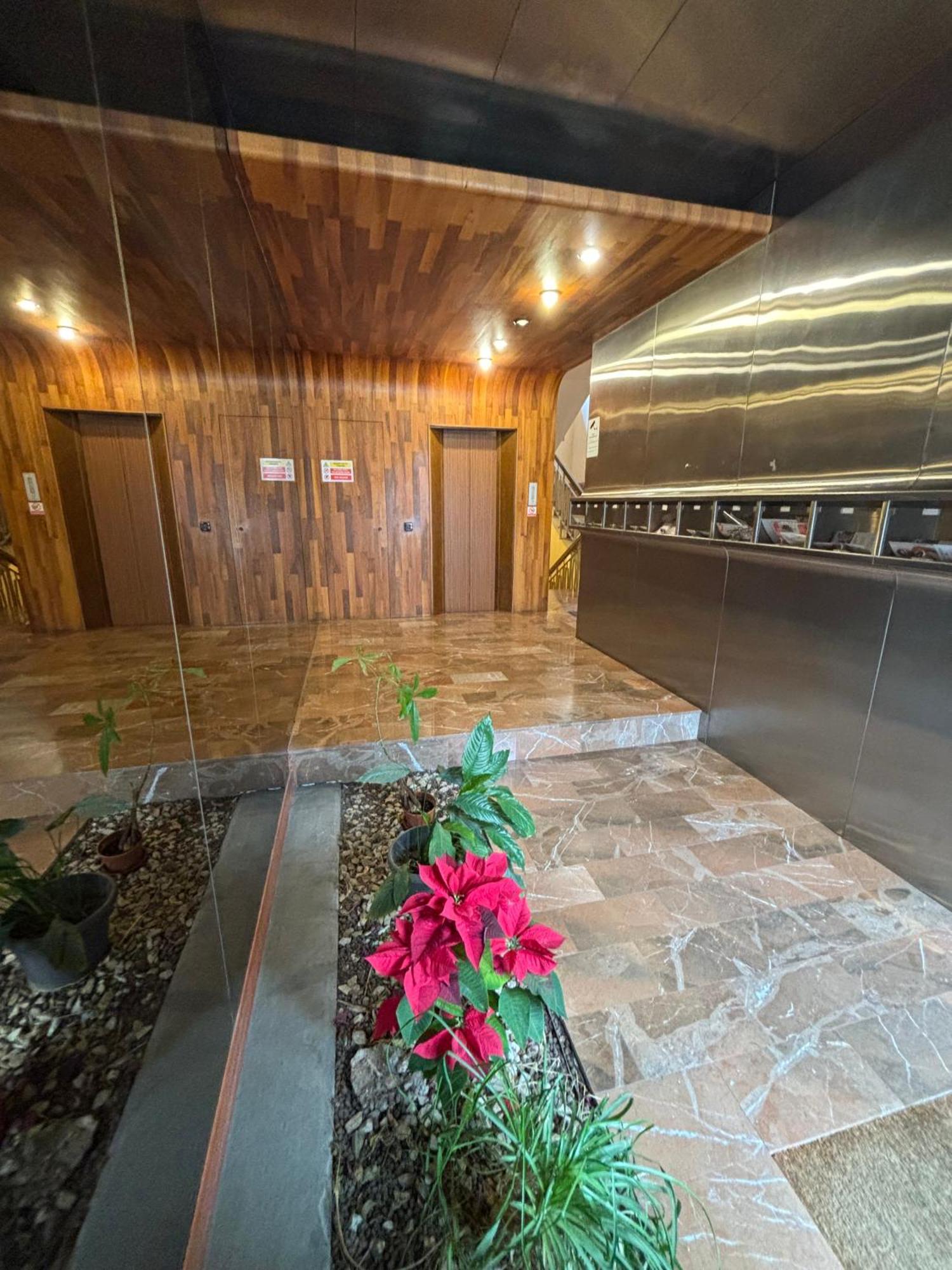 Apartamento Beautiful New Apartment, Near Torre Di *