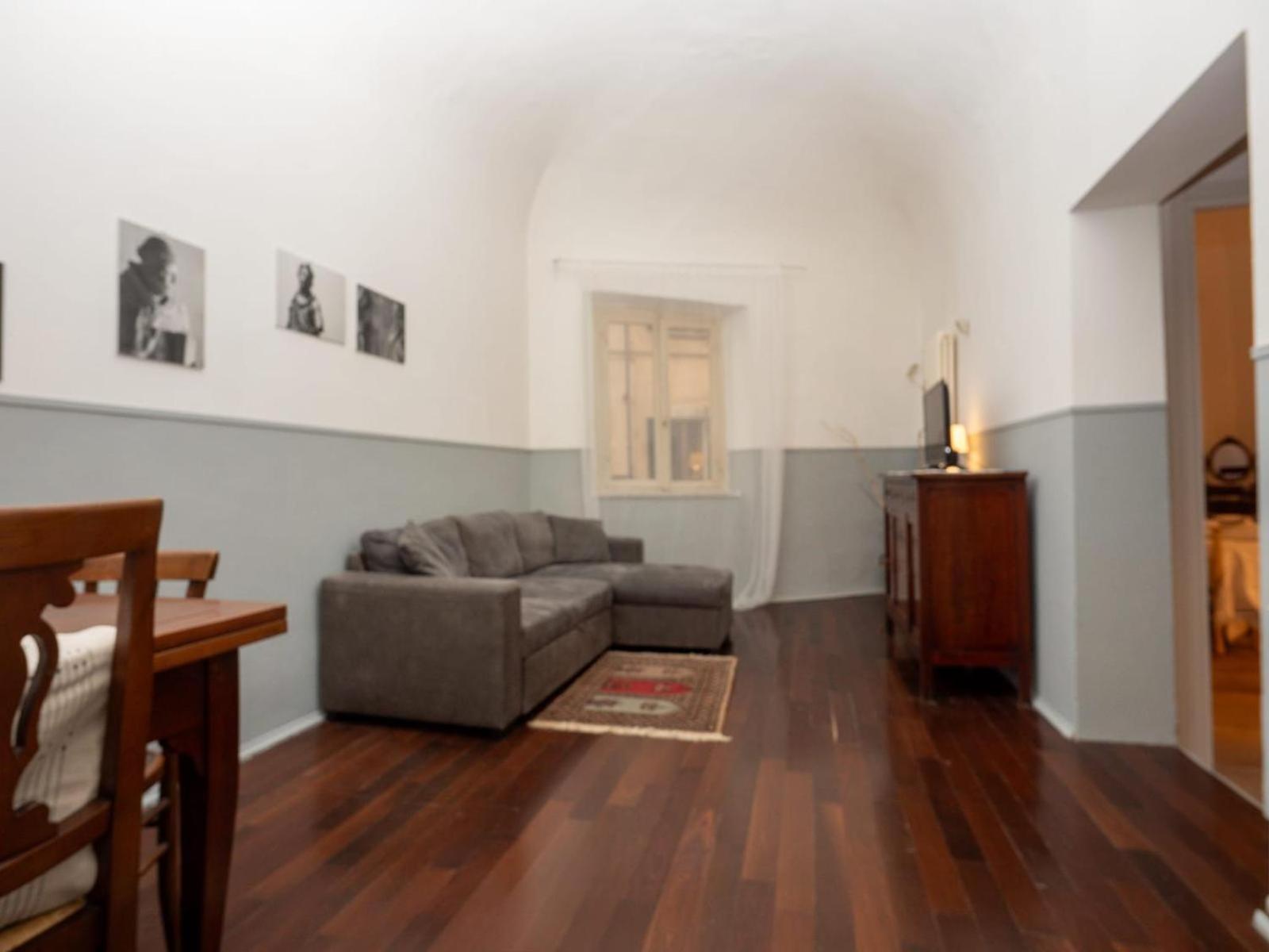 Volturno House - Walking Distance From Tower *