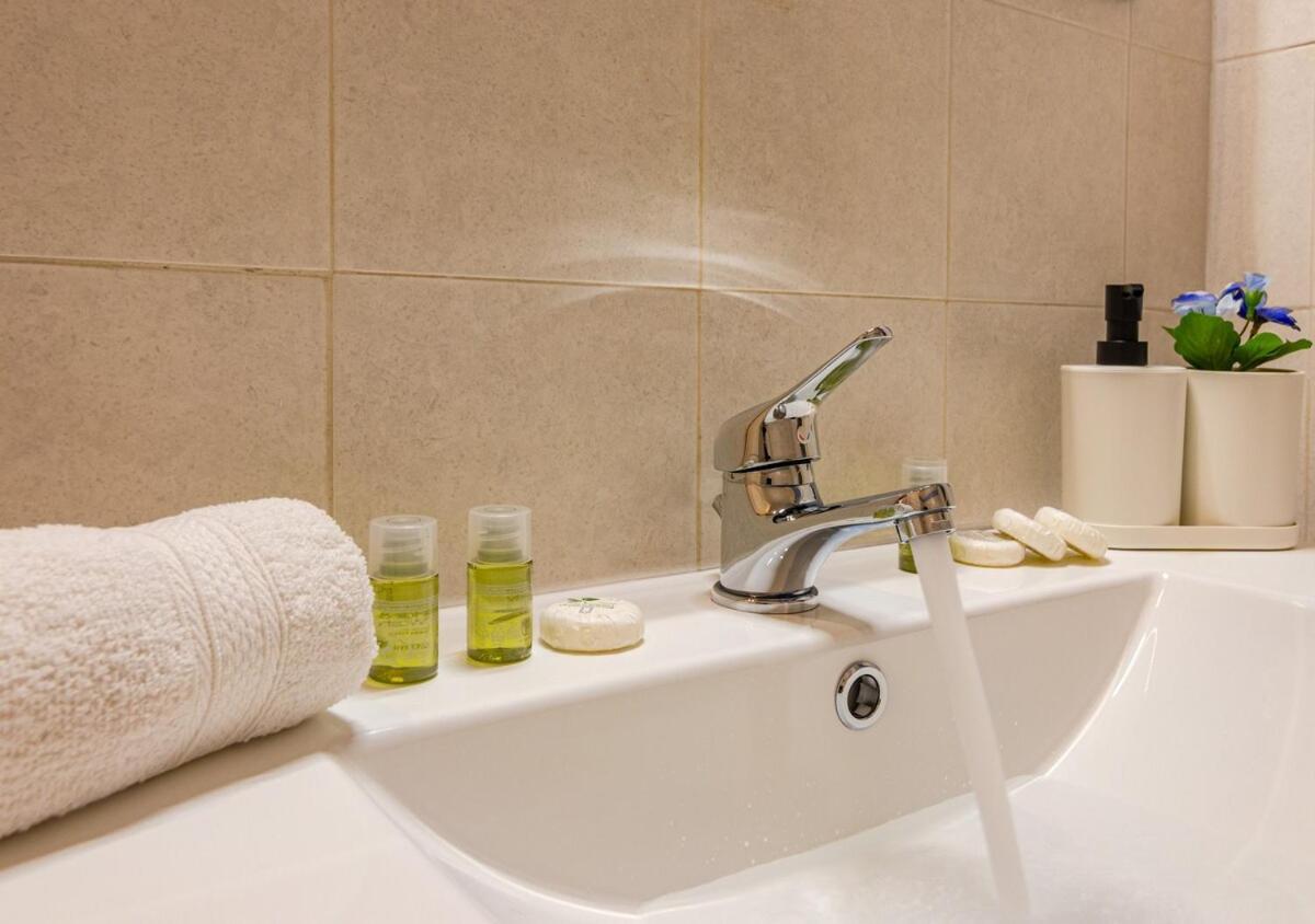 Căn hộ -cavour 4- 2 Bedrooms Near The Leaning Tower Pisa