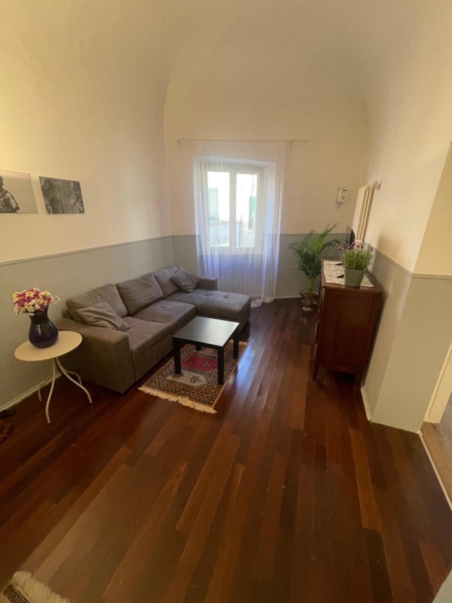 Volturno House - Walking Distance From Tower Apartamento
