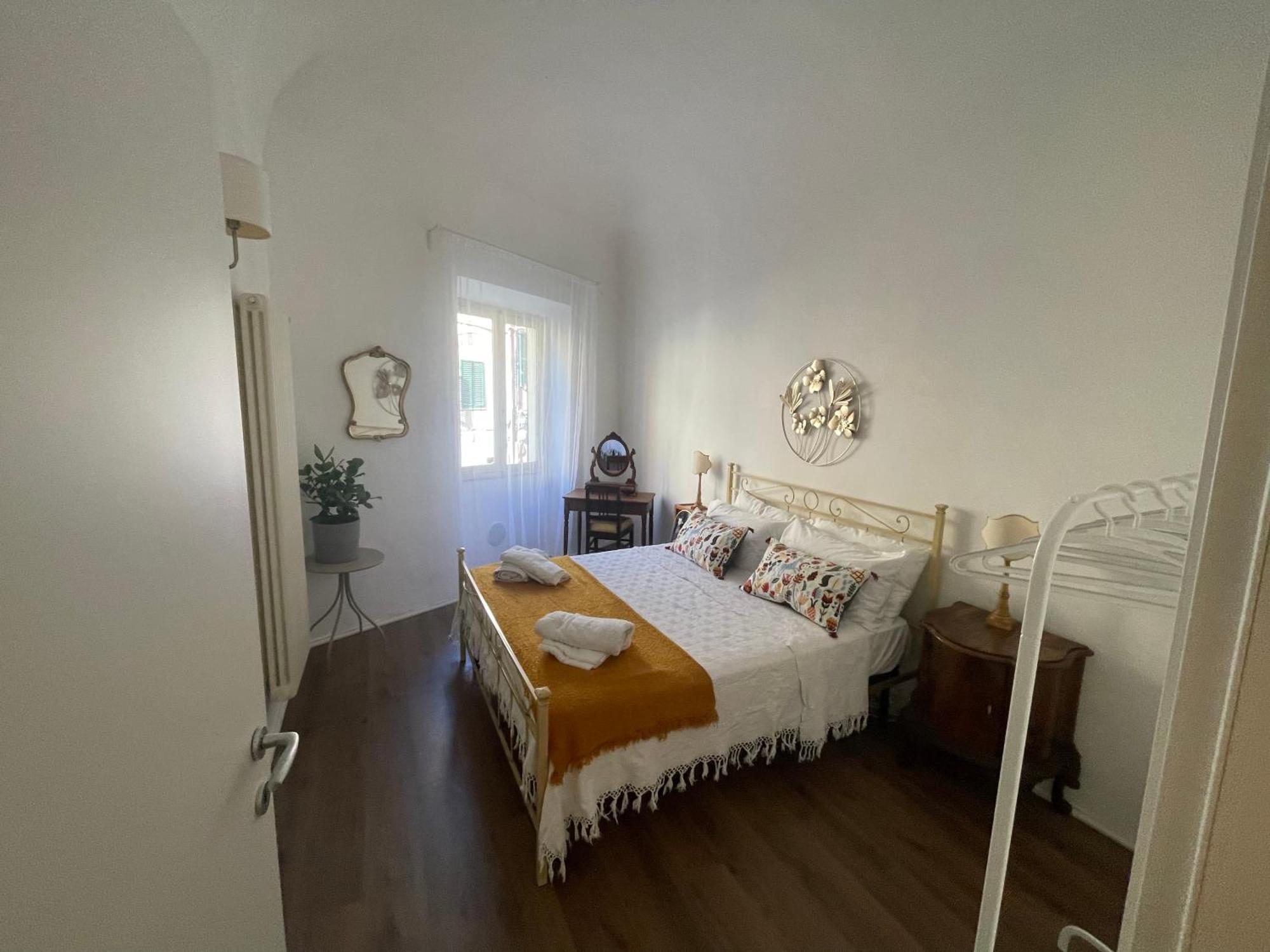 Volturno House - Walking Distance From Tower *